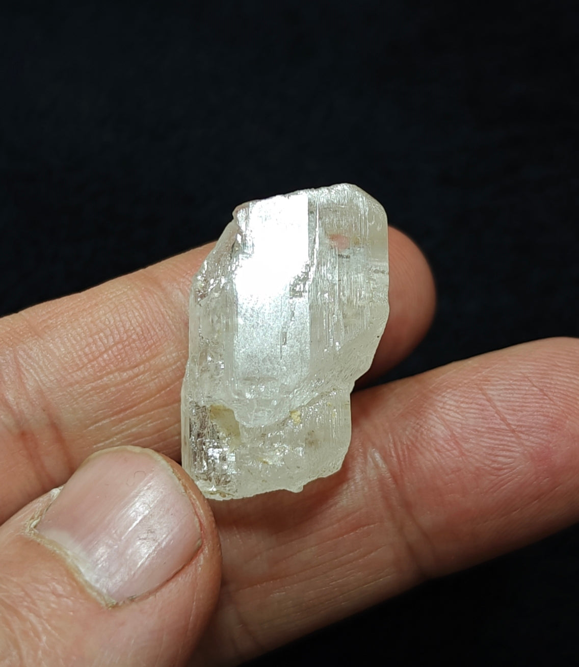 Double terminated topaz crystal 15 grams