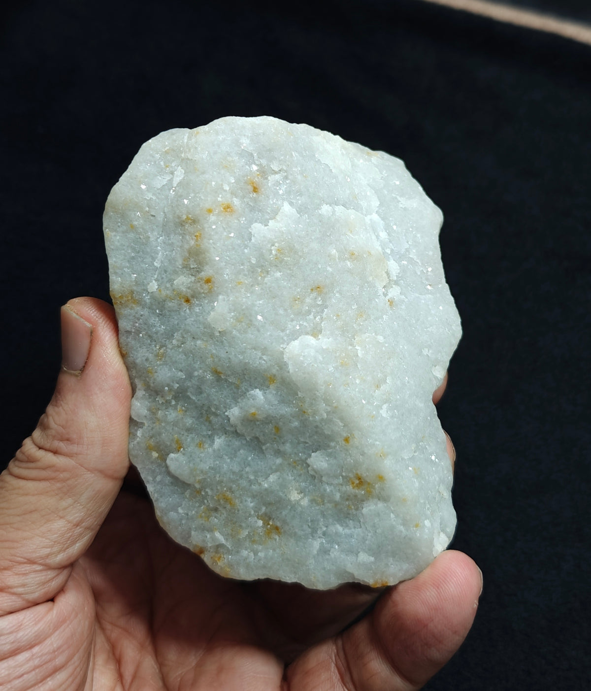 Natural fluorescent spinel specimen 364 grams