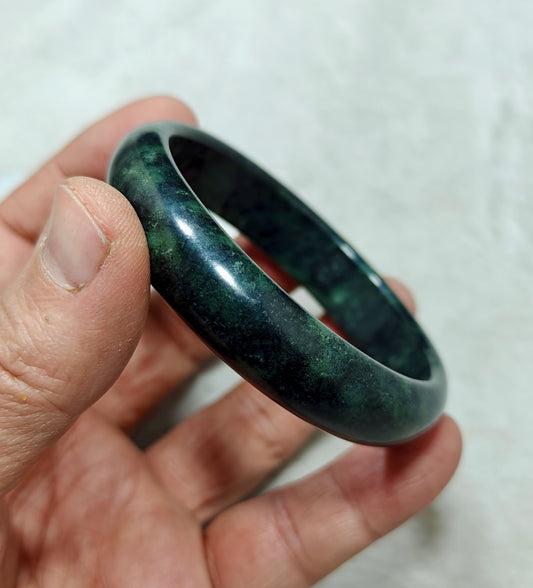65 mm Size natural serpentine Bangle