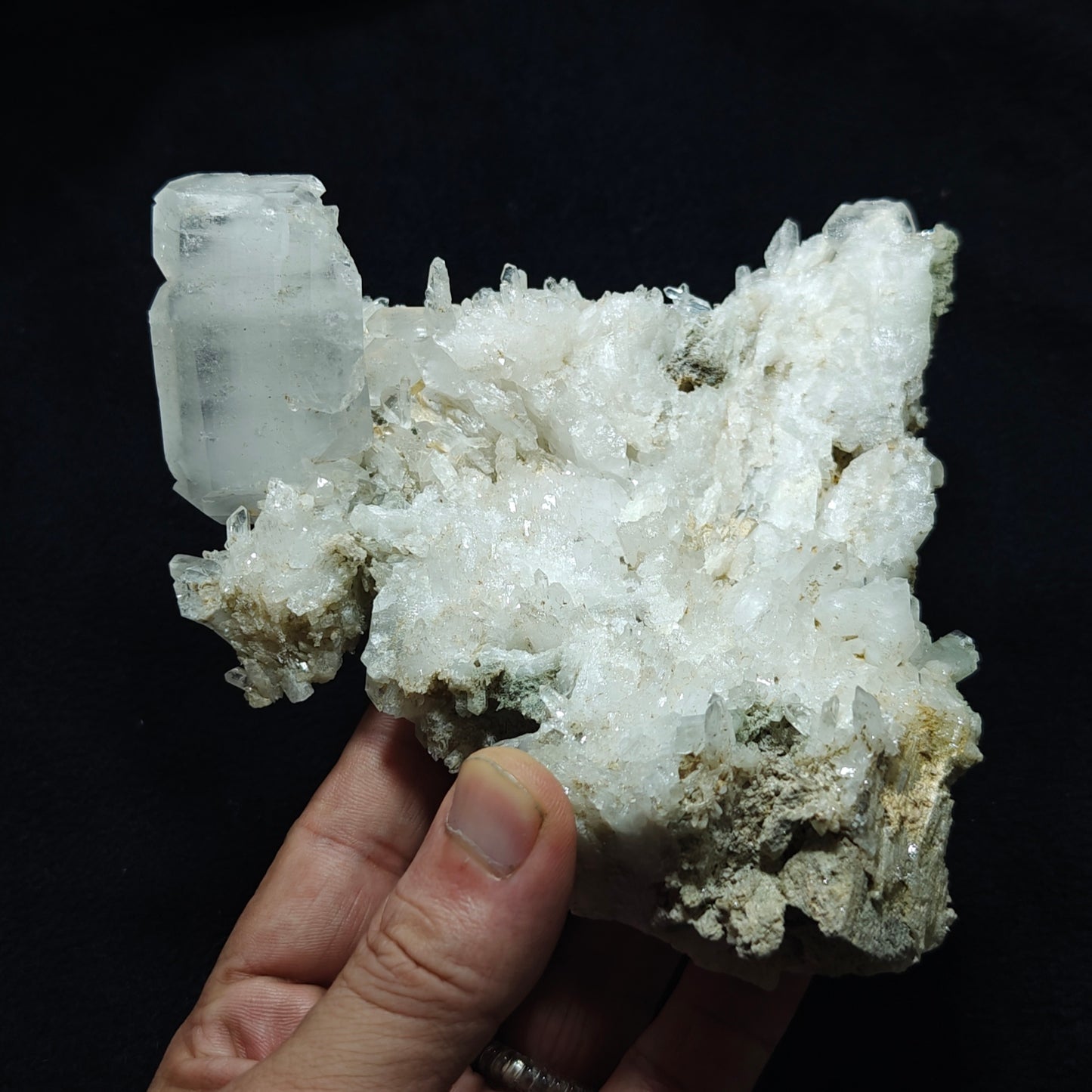 Natural Faden Quartz Crystal specimen 588 grams