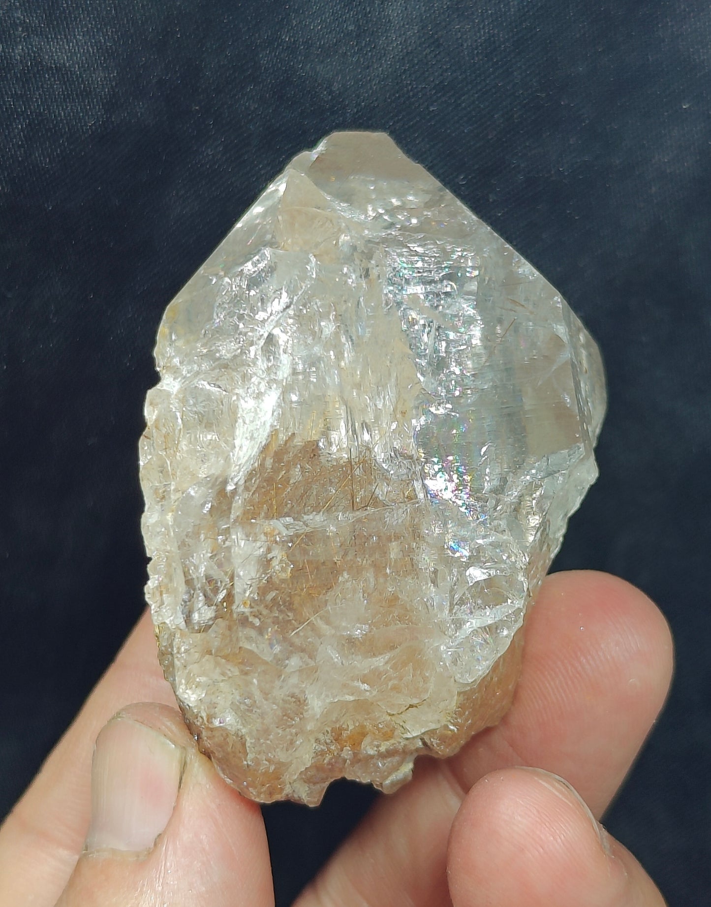 Rutile included quartz Crystal 135 grams