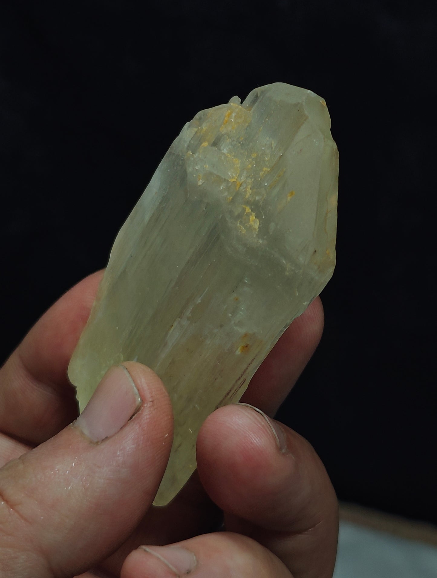 Natural spodumene crystal 105 grams