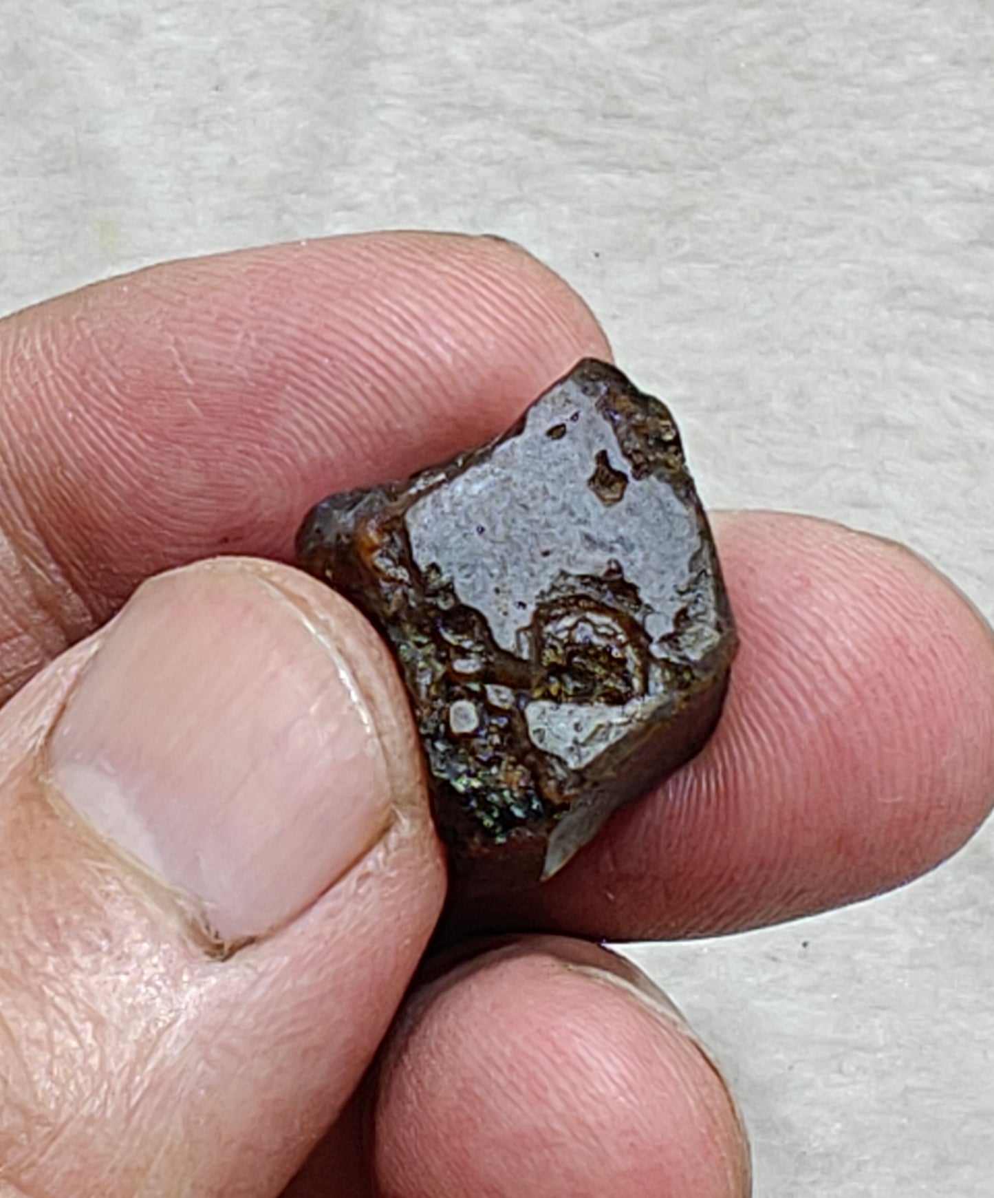 Natural rare bastnasite Bastnäsite crystal 10 grams