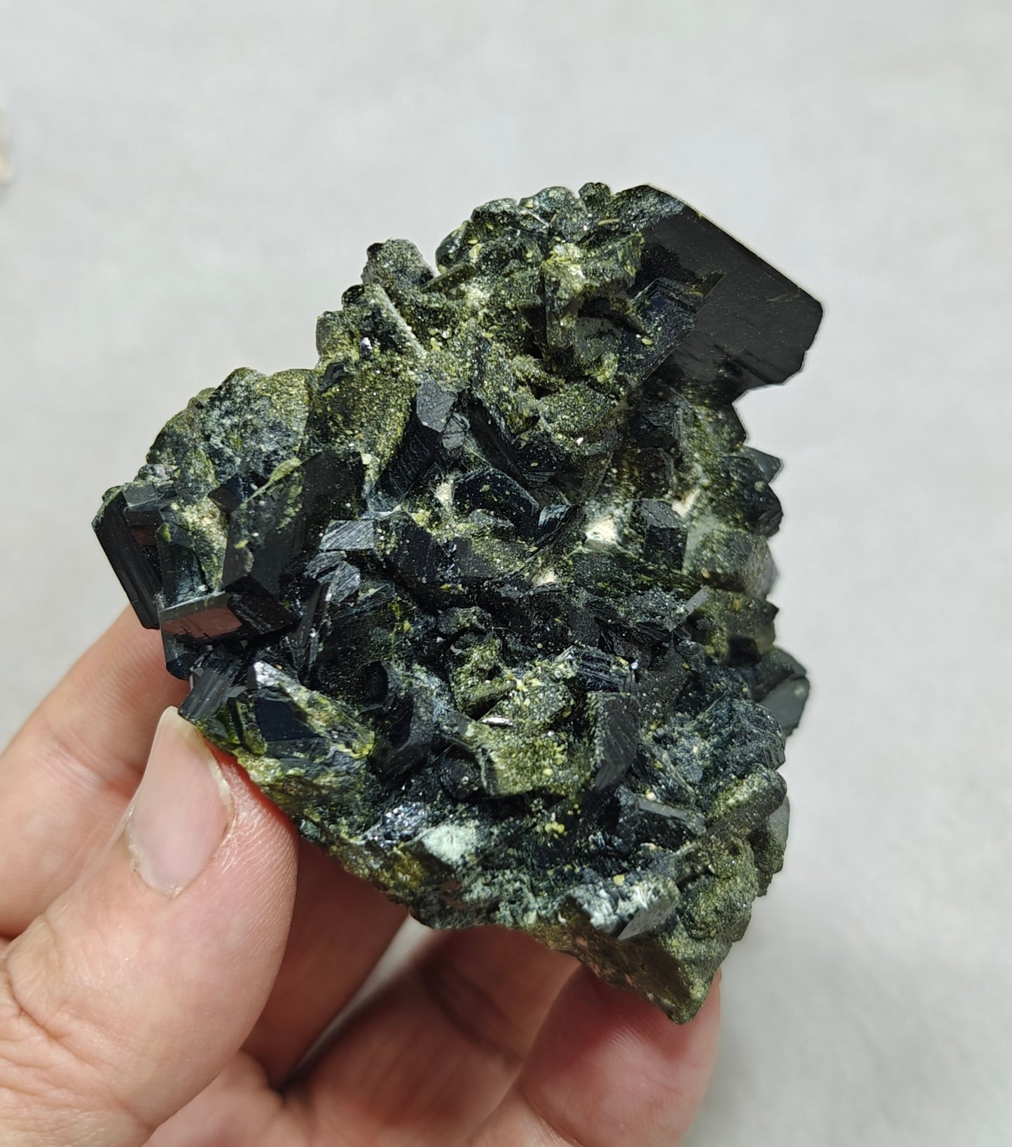 Epidote cluster natural terminations 298 grams