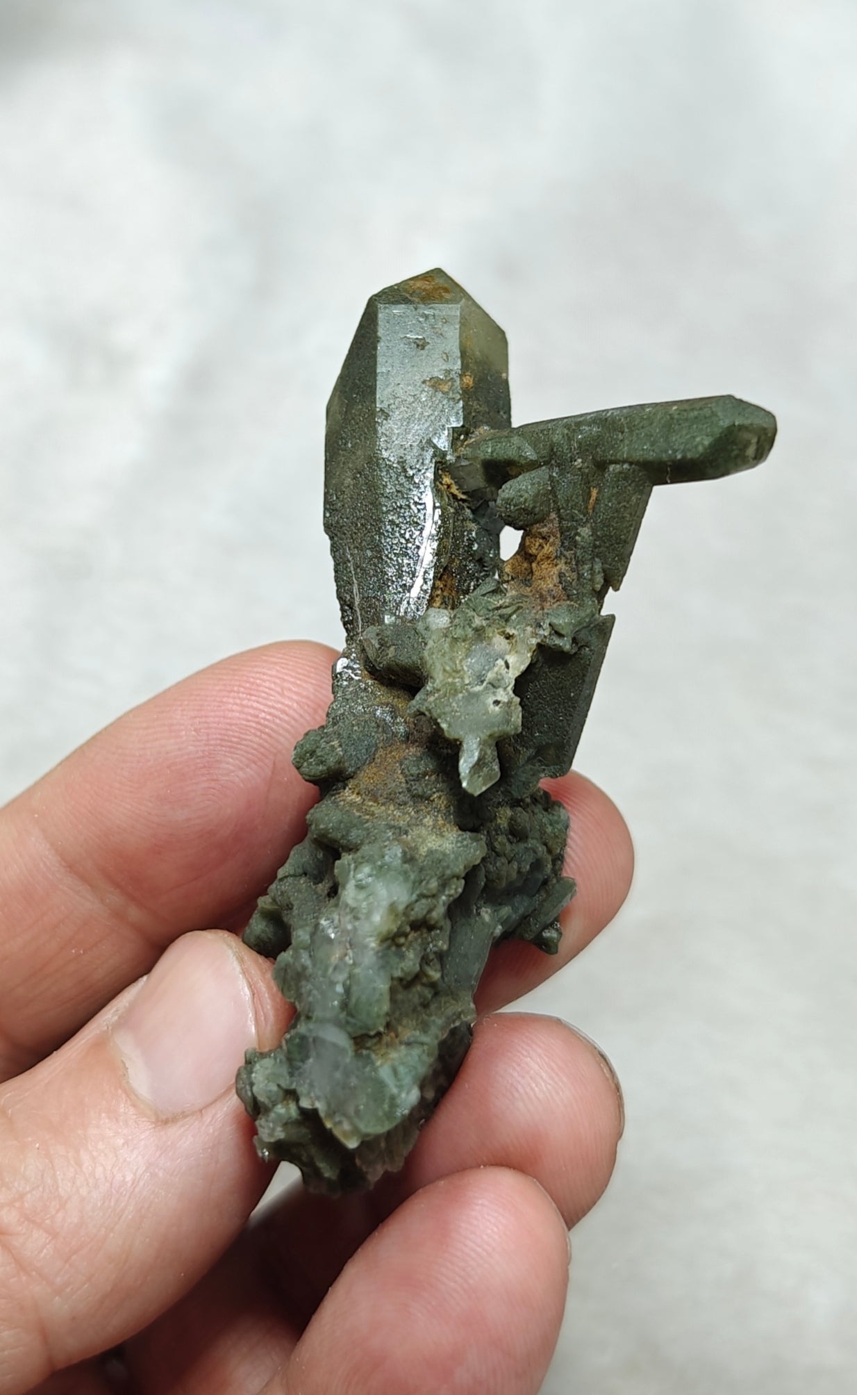 Natural Chlorite Quartz cluster 42 grams