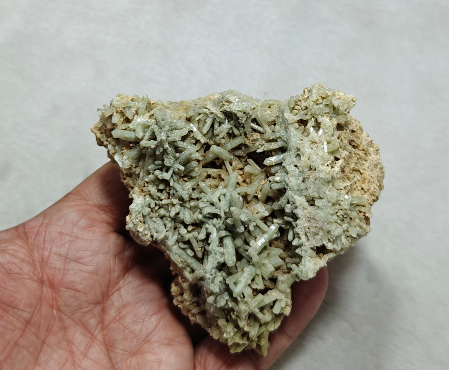 Chlorite Quartz crystals cluster 231 grams