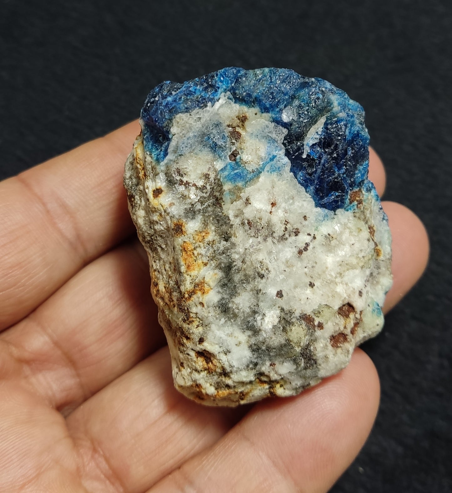 Lazurite/Sodalite/hauynite with Partly Fluorescent 96 grams