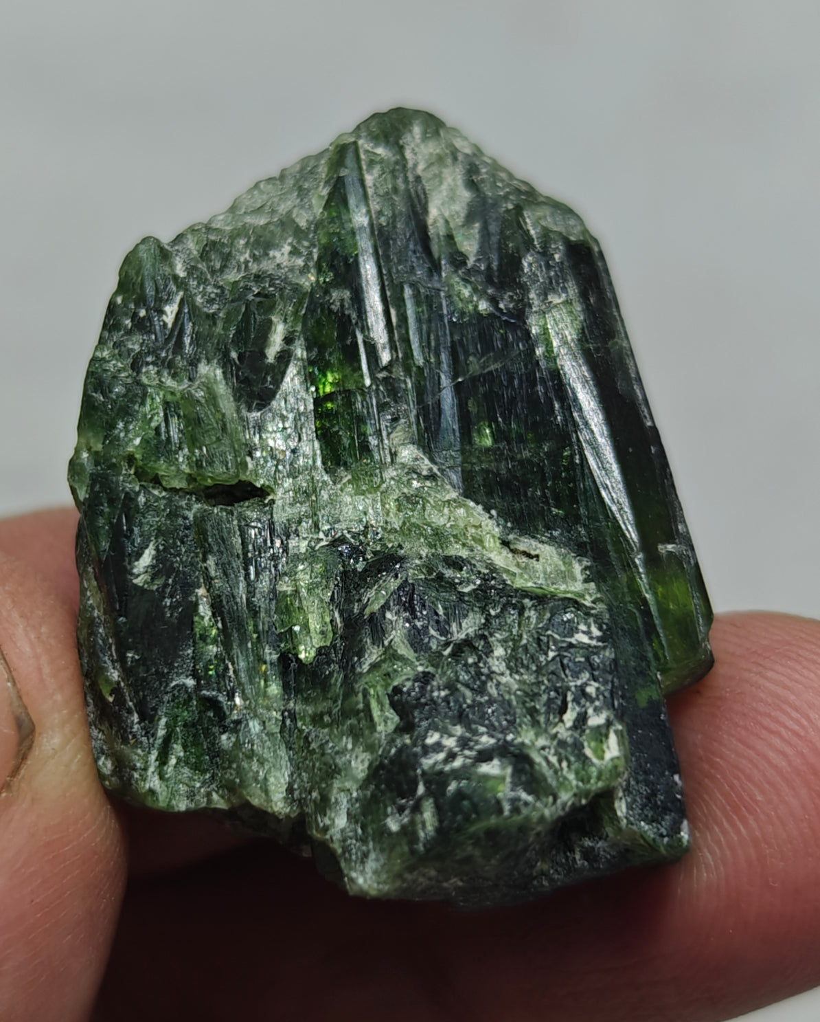 Natural Green diopside crystal 22 grams