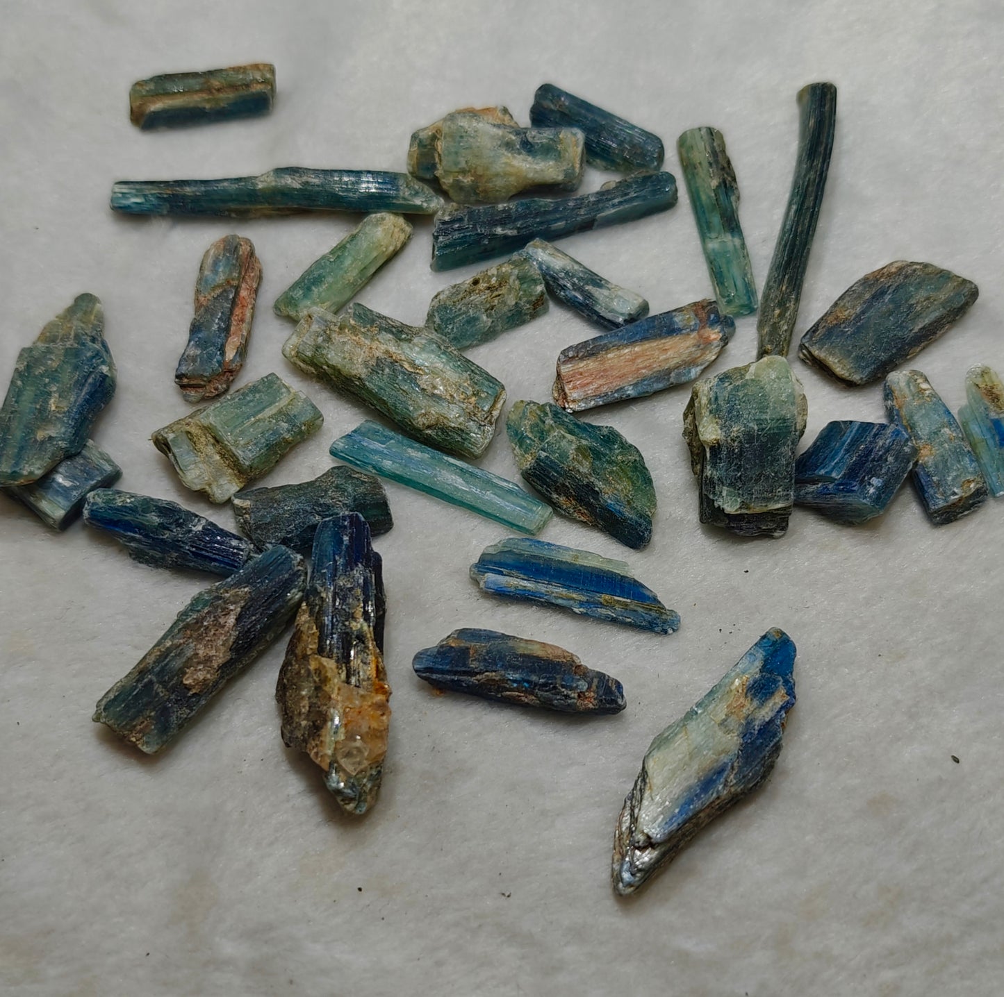 Natural kyanite crystals collection 150 grams