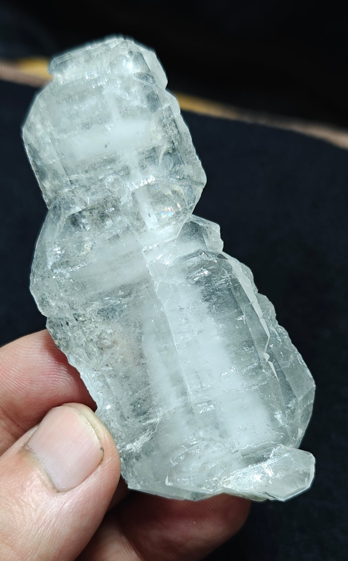 Single beautiful terminated Faden Quartz crystal specimen 60 grams