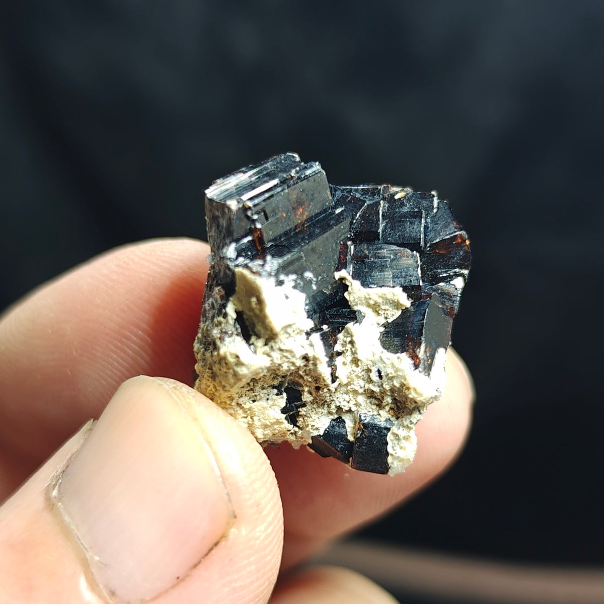 Natural dark brown Vesuvianite 11 grams