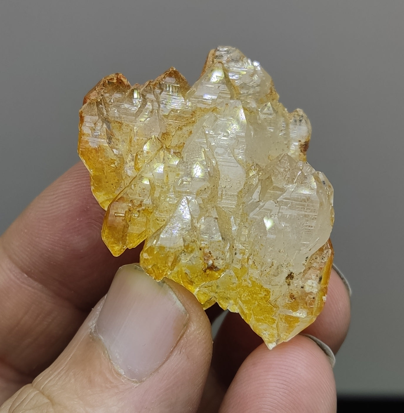 Natural Yellow Quartz Crystal 28 grams