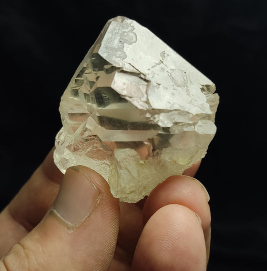 Natural terminated gwindel like Quartz crystal 57 grams