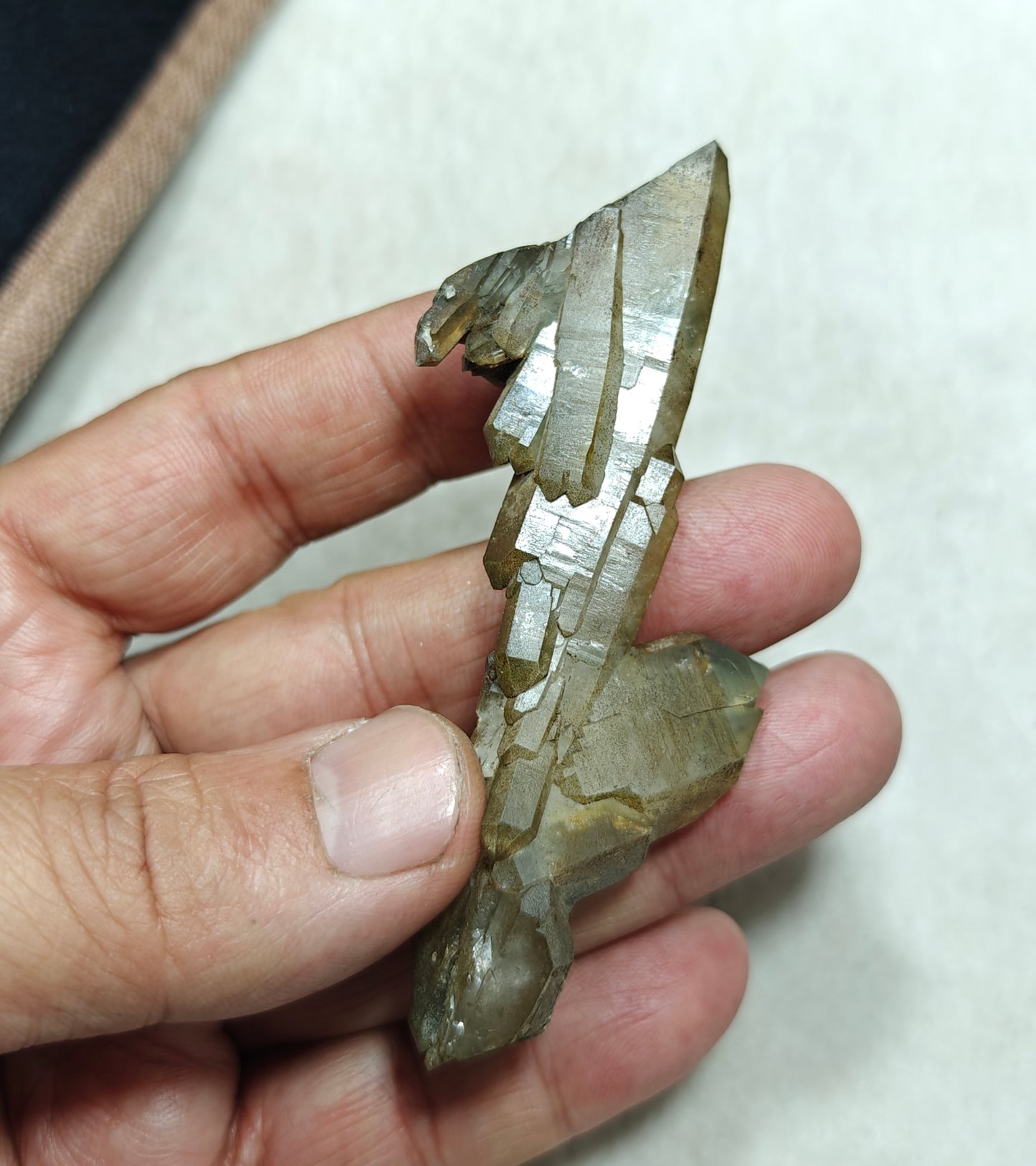 Natural beautifully terminated Chlorite Quartz crystal 31 grams