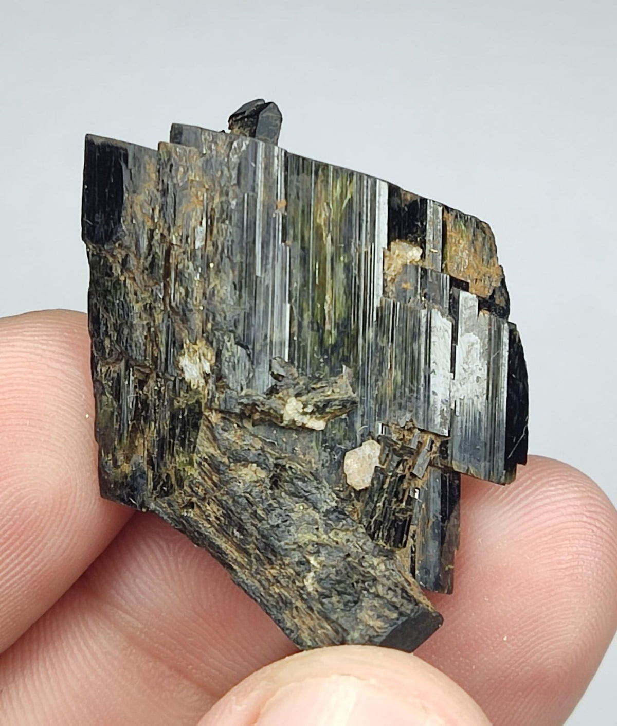 Natural aegirine crystal 11 grams