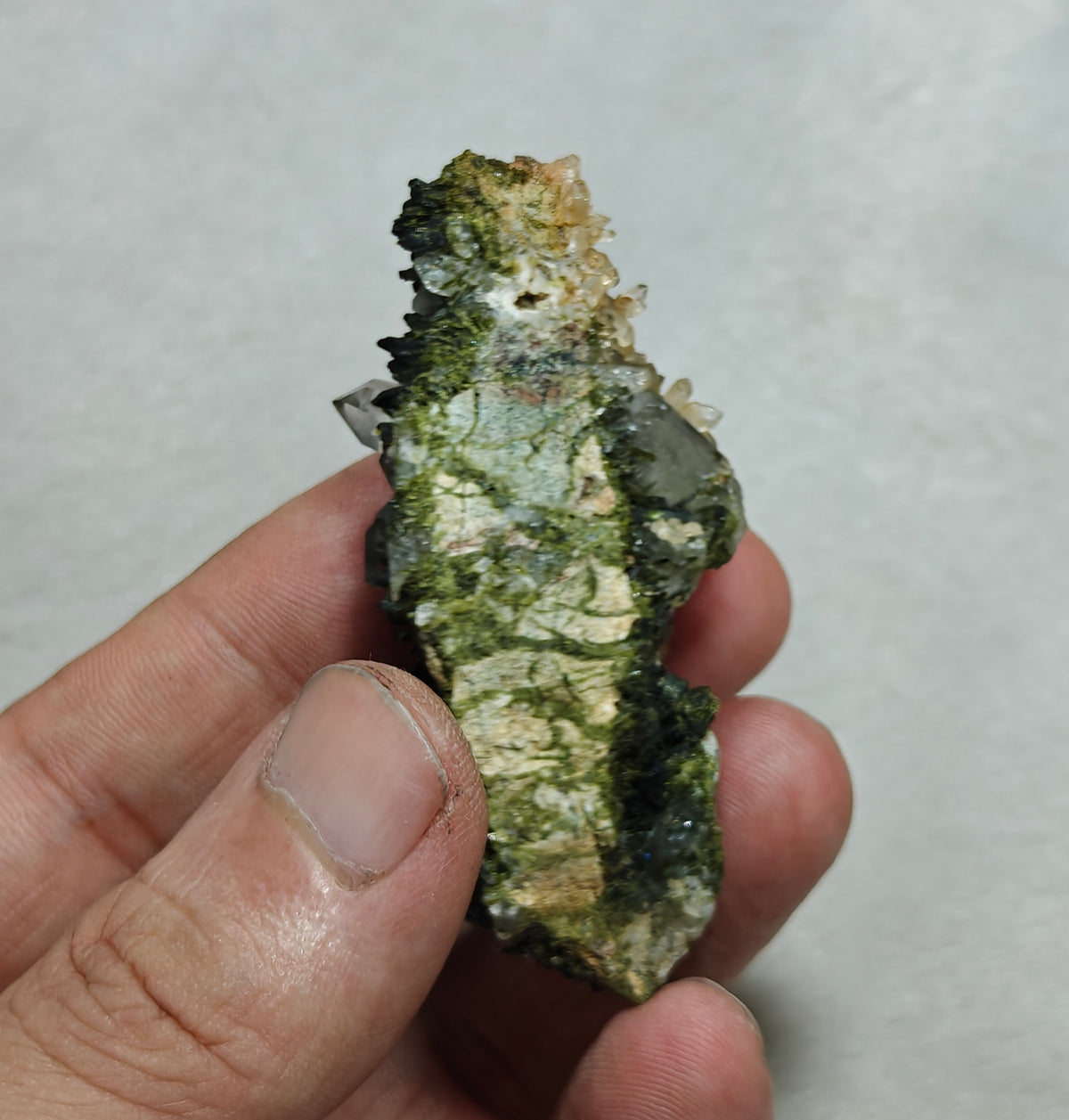 Natural quartz and Epidote cluster with 54 grams