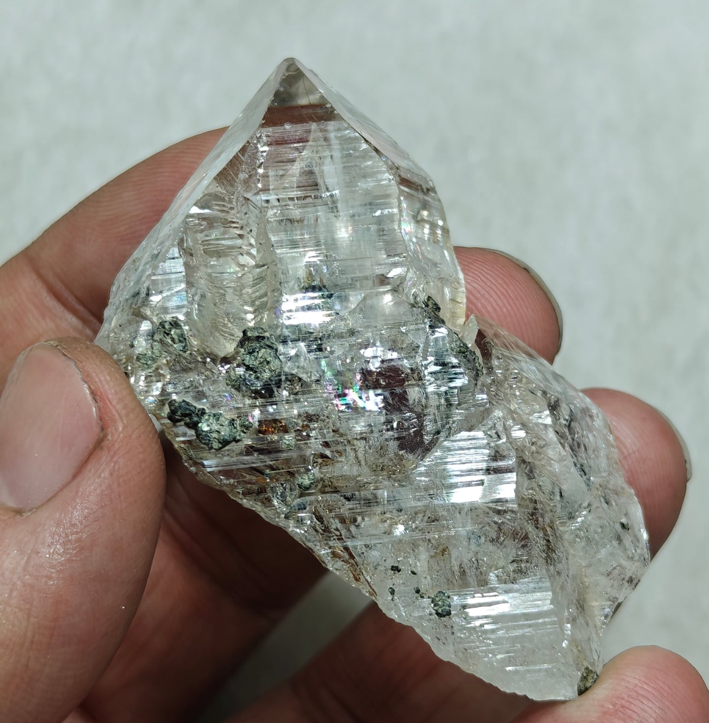 Terminated quartz crystal with unique inclusions 42 grams