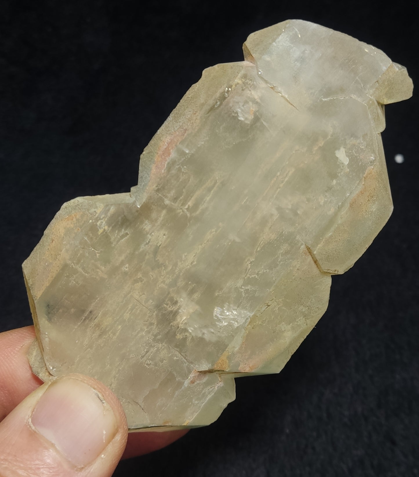 Faden/Chlorite Quartz Crystal 131 grams