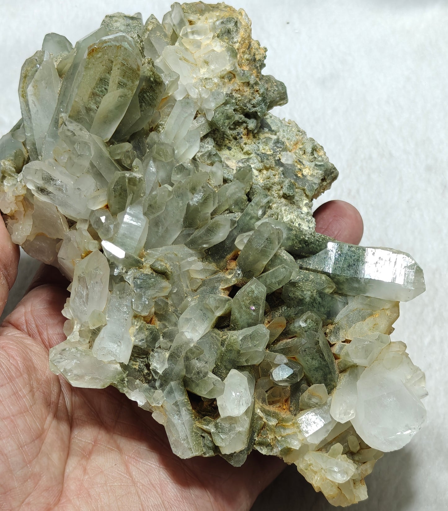 Natural terminated Chlorite Quartz crystals cluster 839 grams