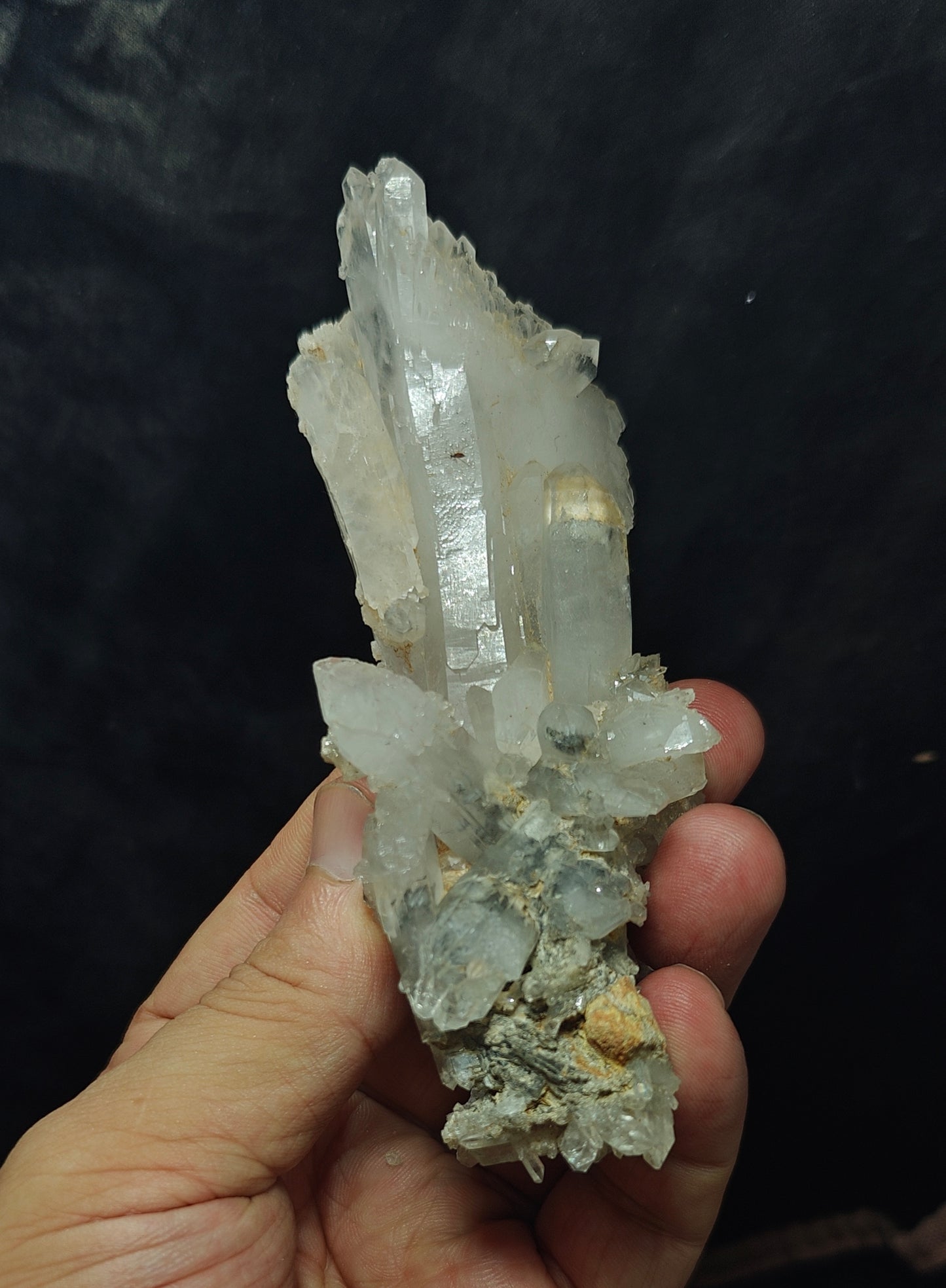 Chlorite Quartz Crystals cluster 135 grams