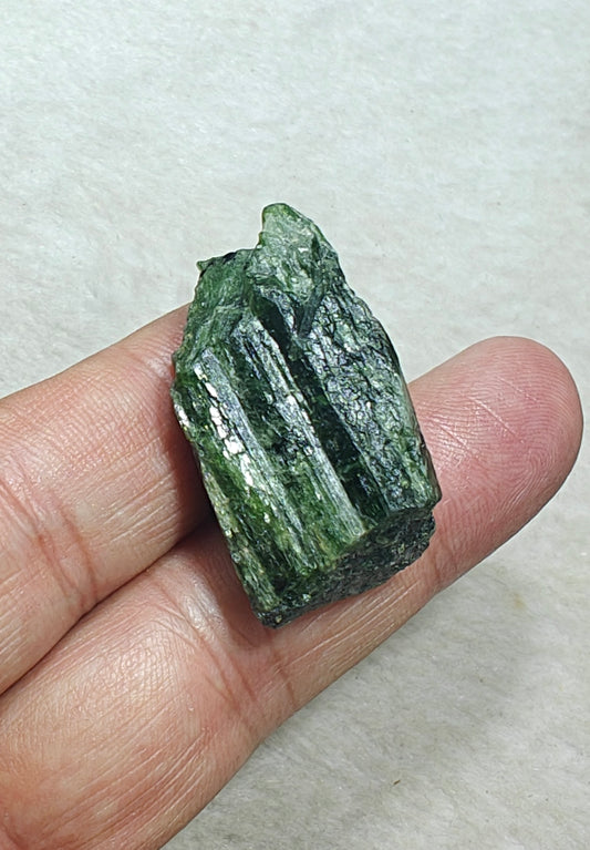 Natural diopside crystal 15 gram