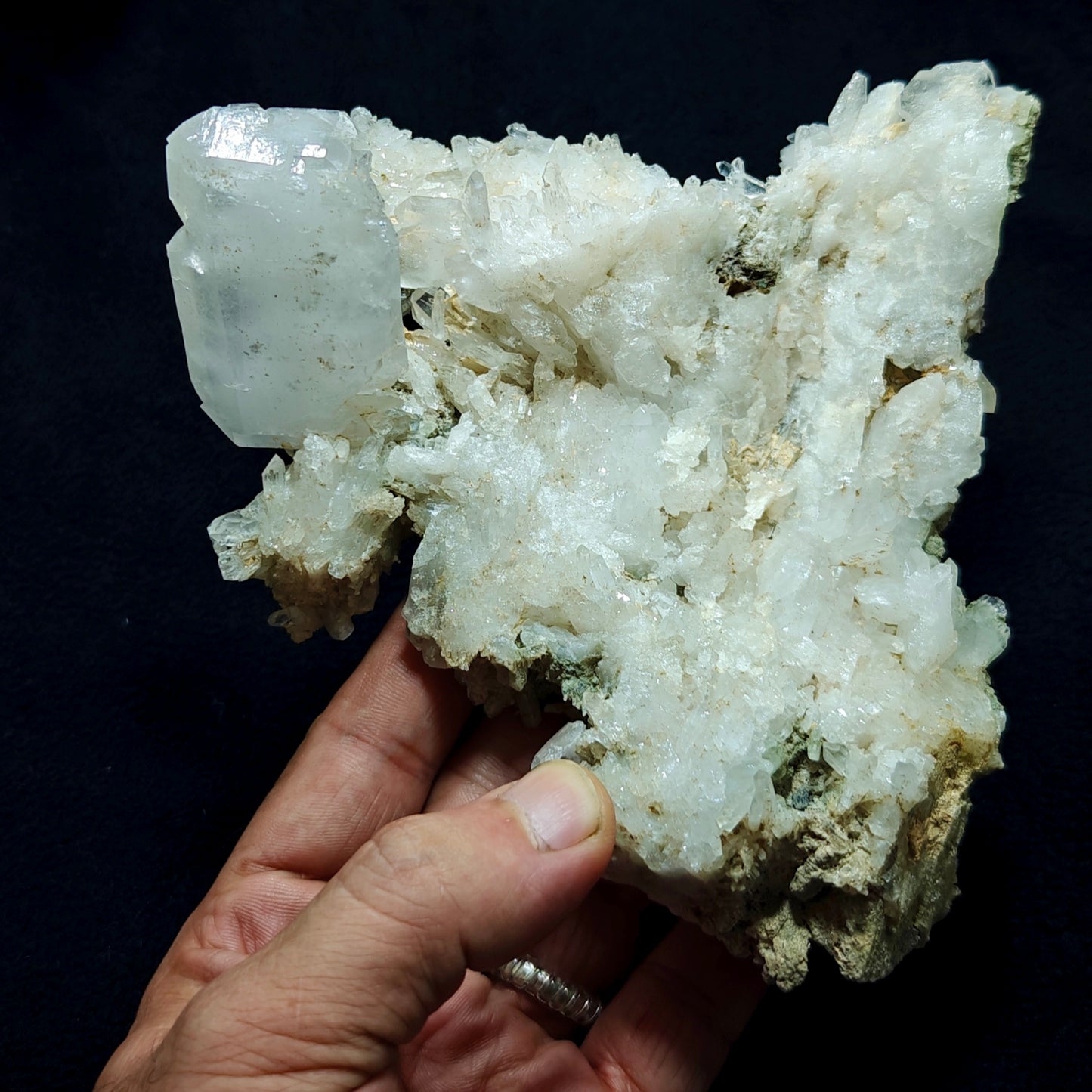 Natural Faden Quartz Crystal specimen 588 grams