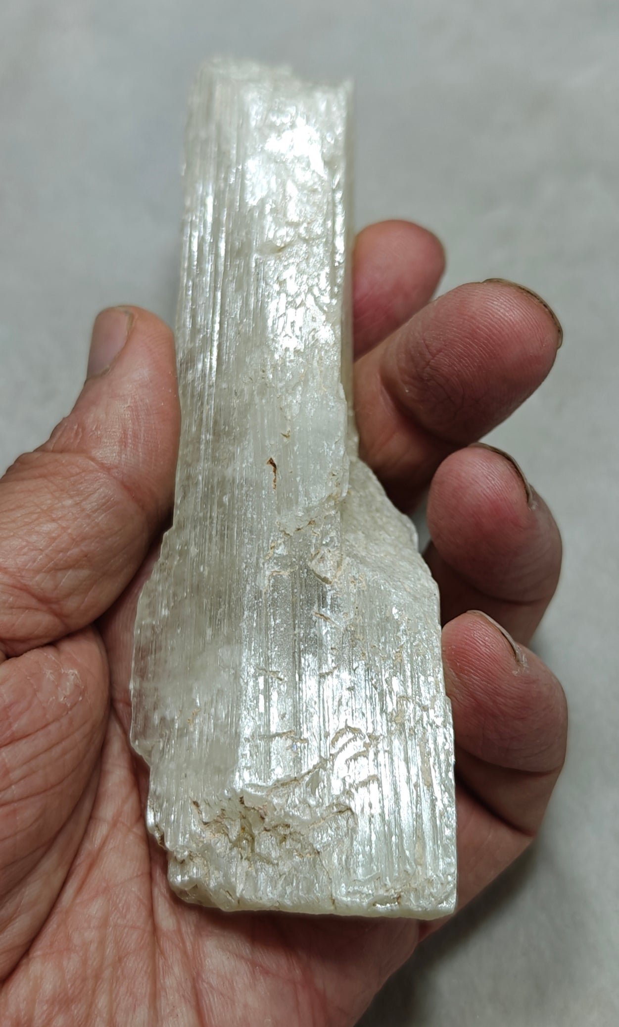 Terminated spodumene crystal 208 grams