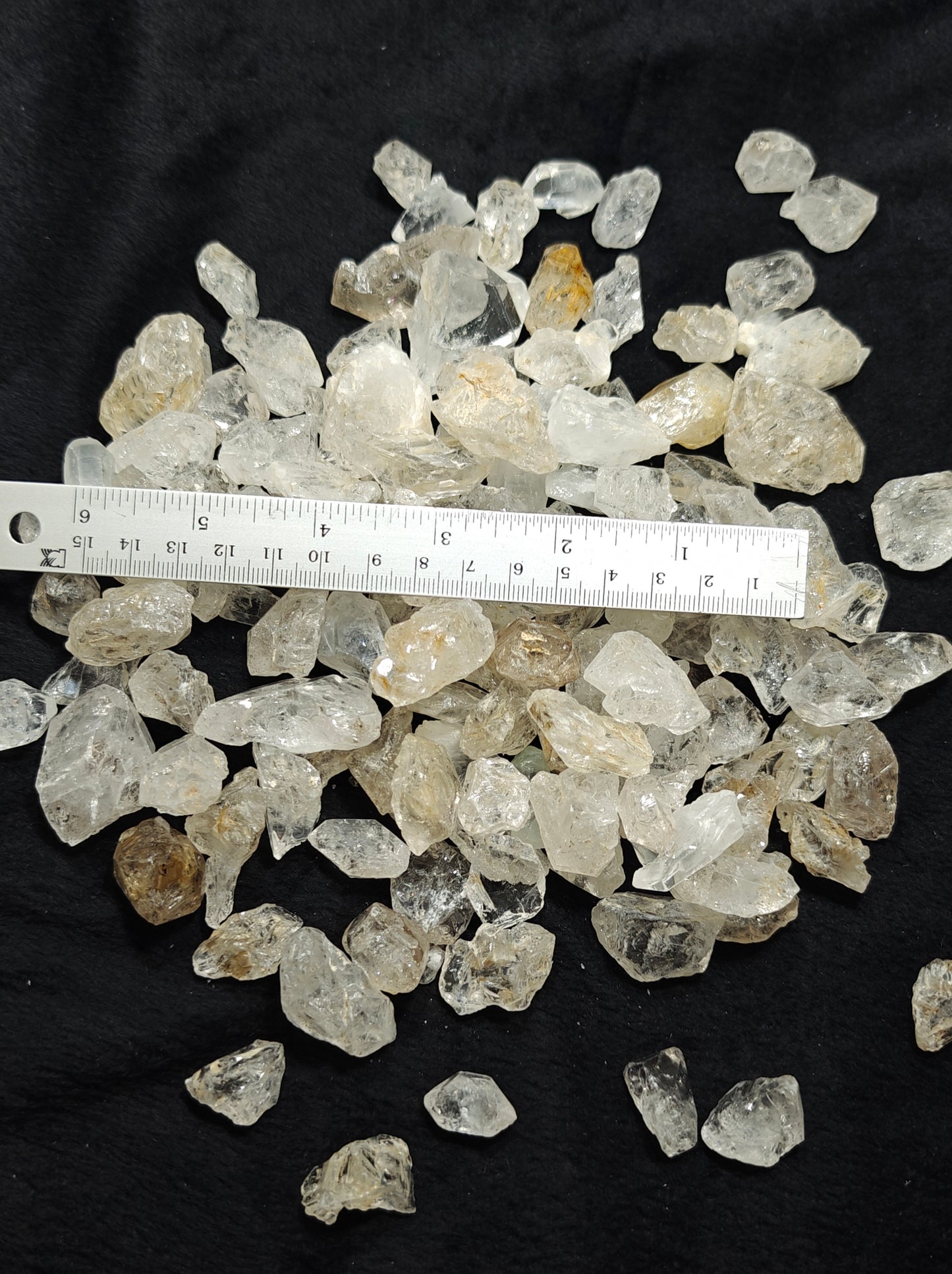 Natural diamond quartz collection 780 grams