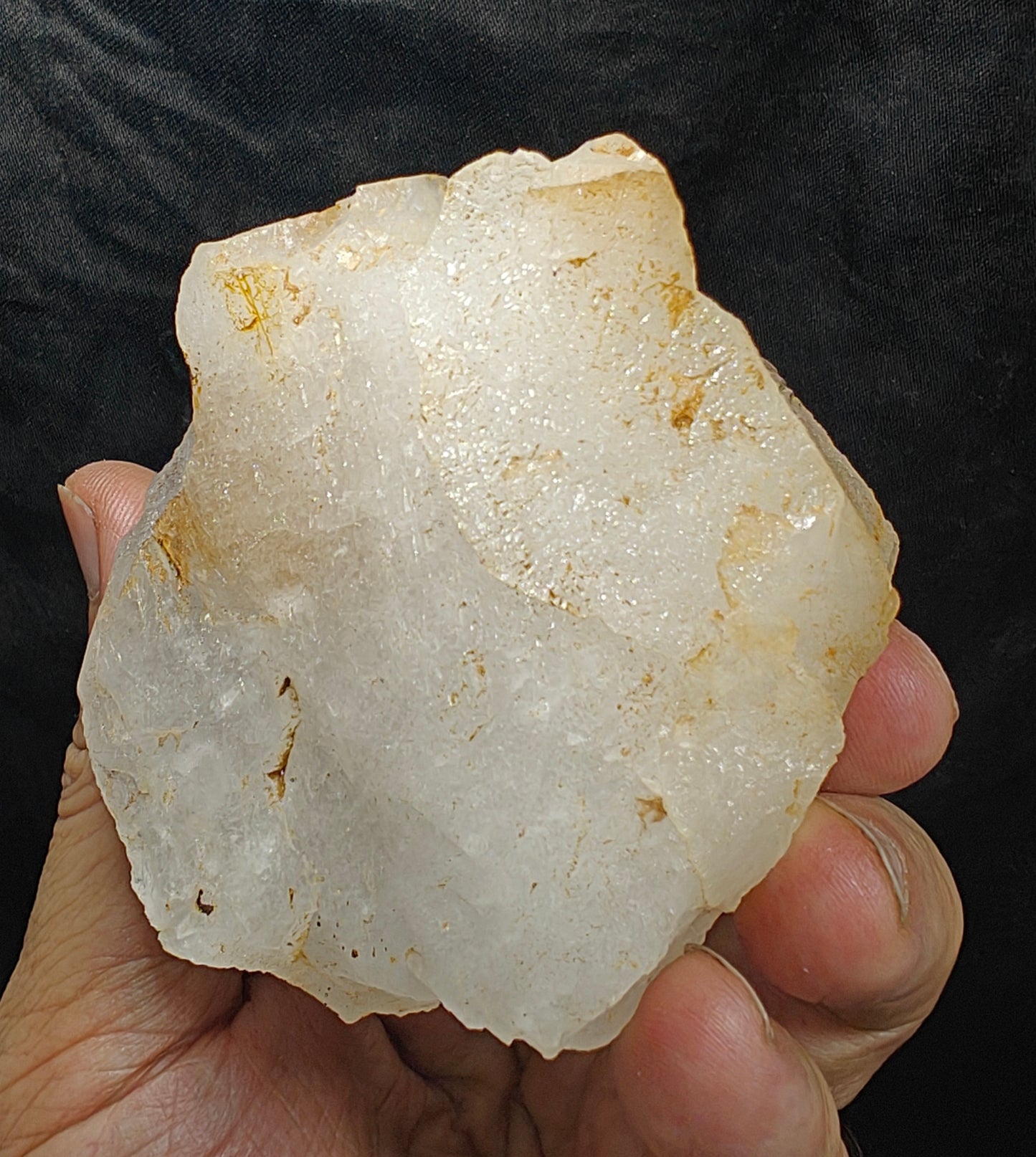 Terminated specimen of Quartz crystal 354 grams from Shalman Khyber Pakhtunkhwa