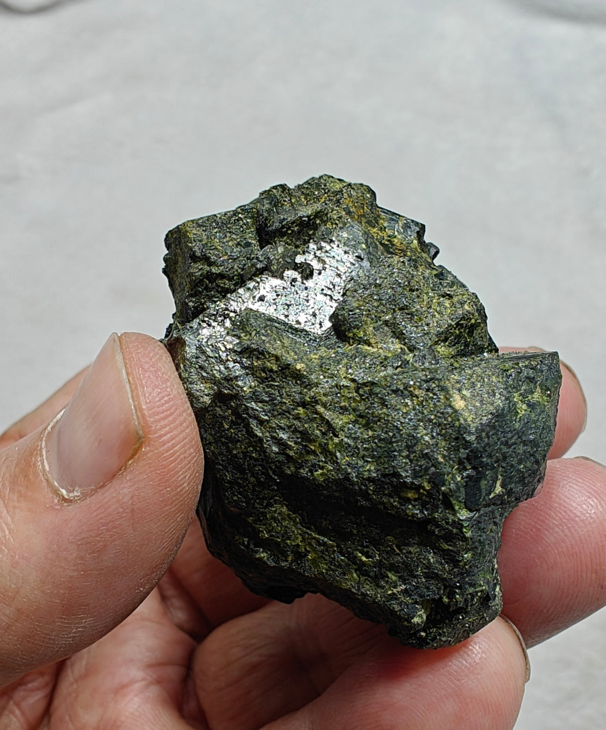 Natural dark green color epidote crystal 124 grams