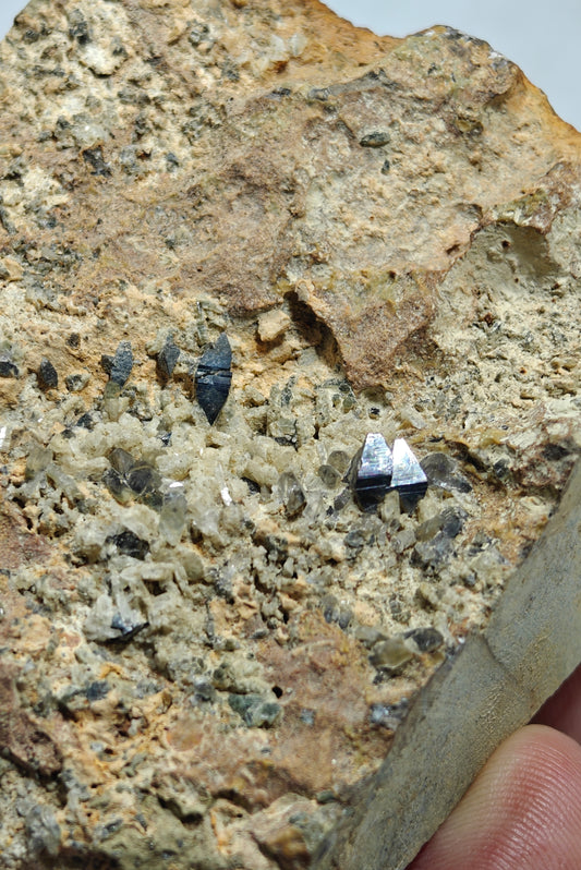 Anatase Crystals on matrix 184 grams