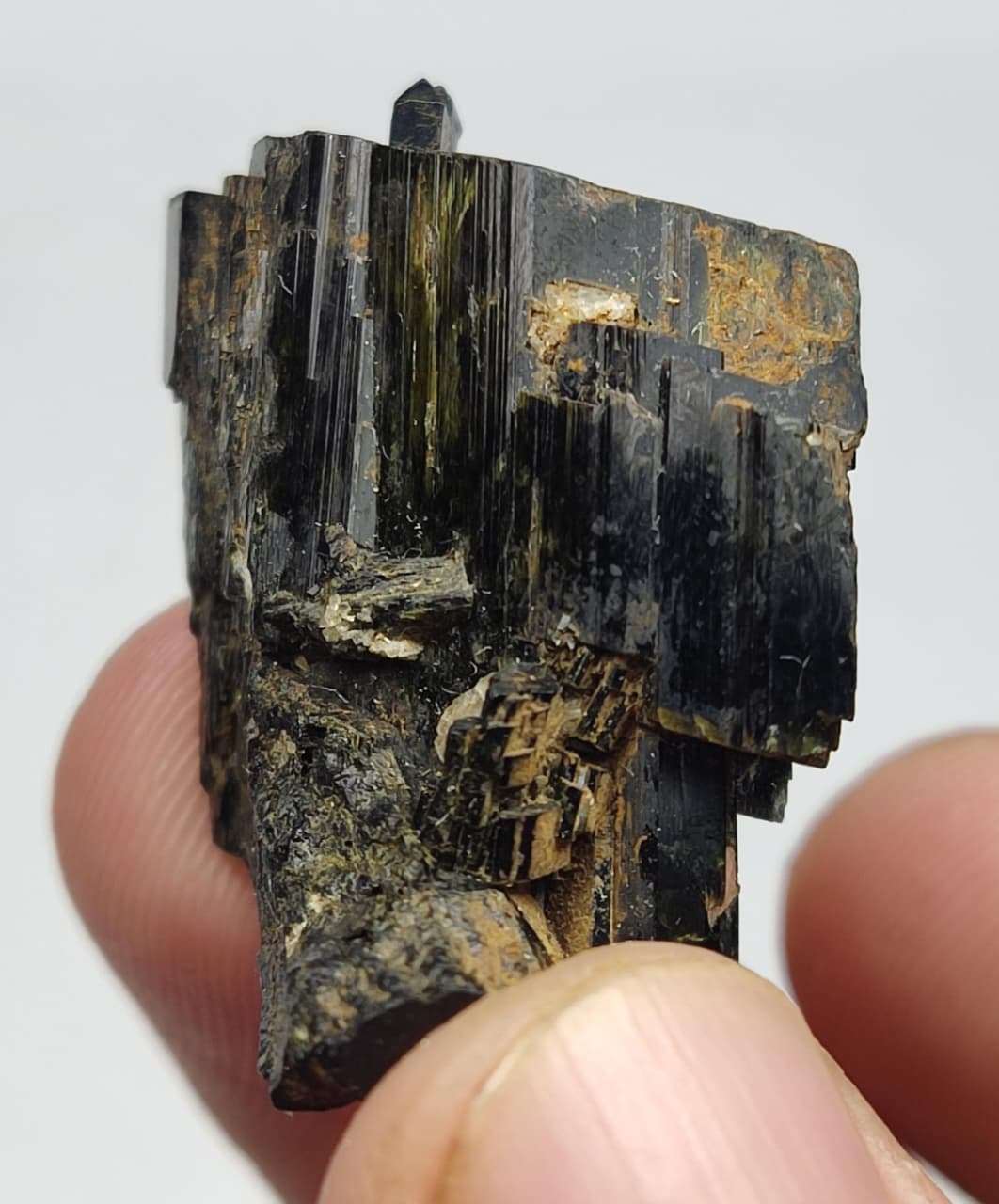 Natural aegirine crystal 11 grams