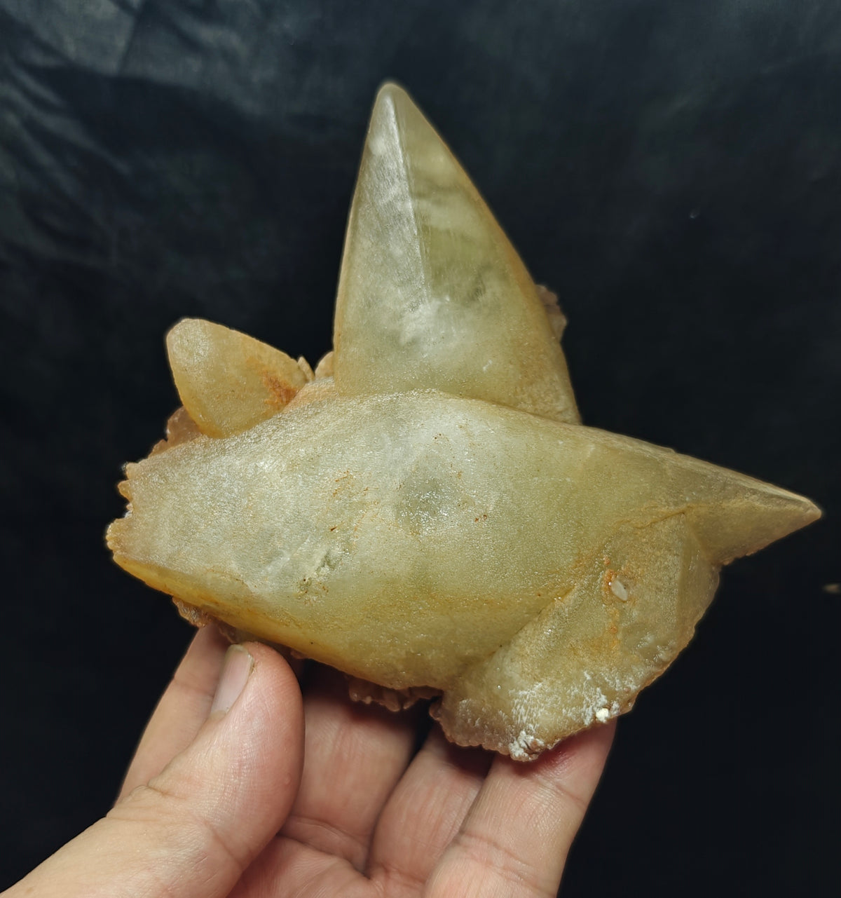 Natural Dogtooth calcite cluster beautiful terminations 415 grams