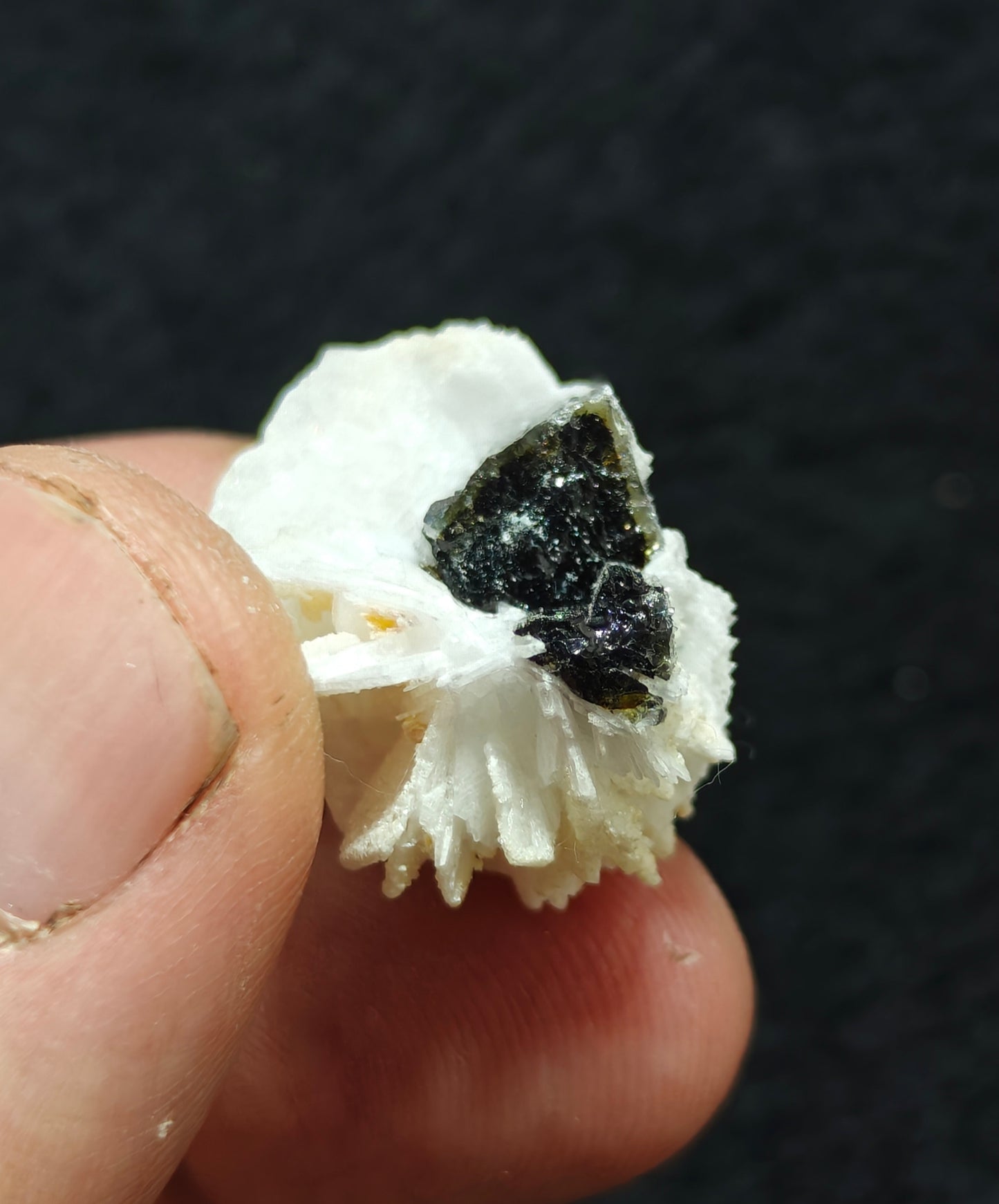 Natural multicolor Tourmaline crystal 7 grams
