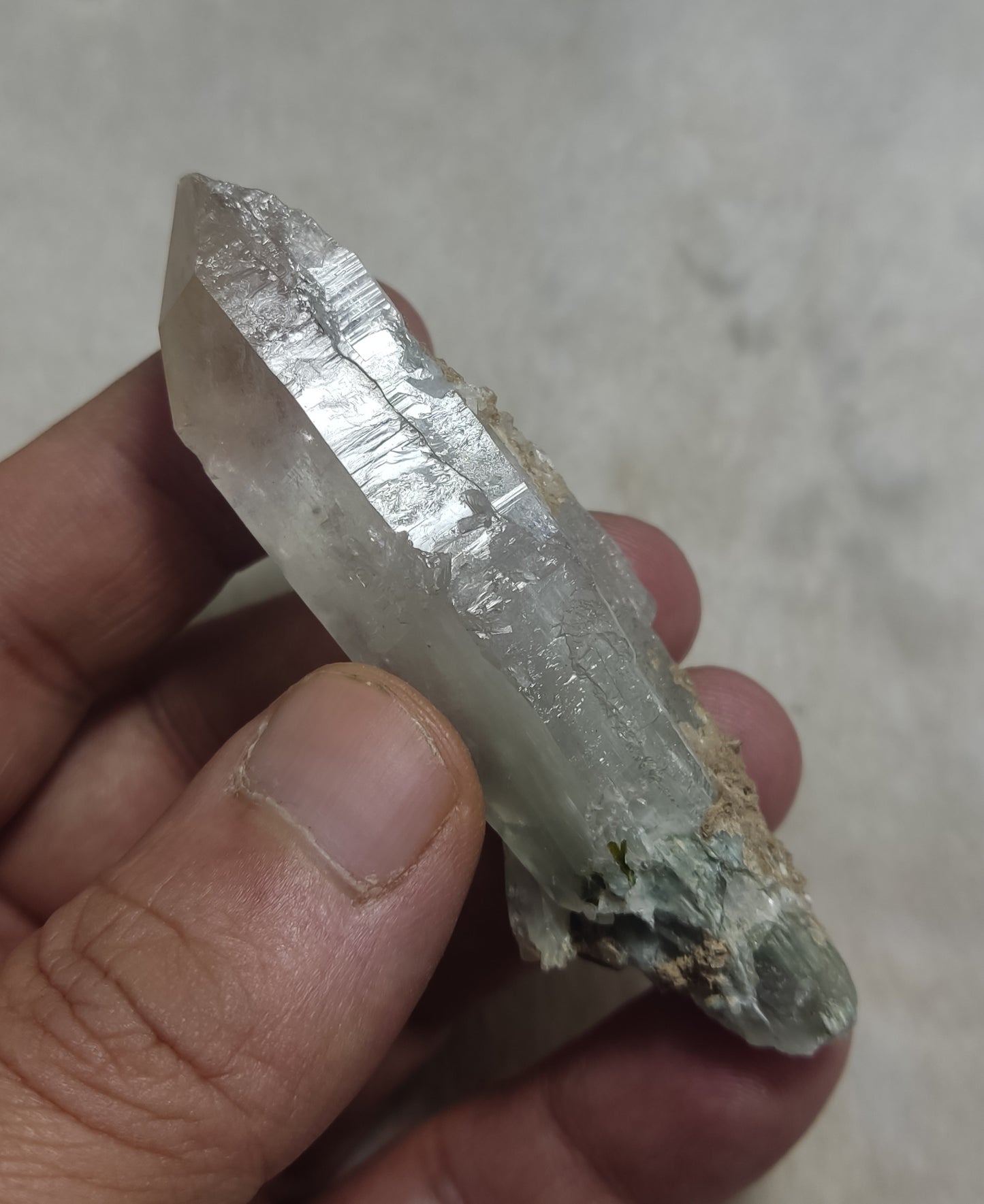 Aesthetic specimen of quartz crystal with unique amphibole inclusion 52 grams