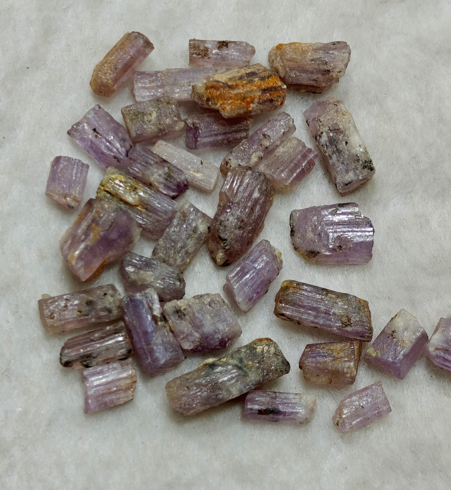 16 grams scapolite crystals