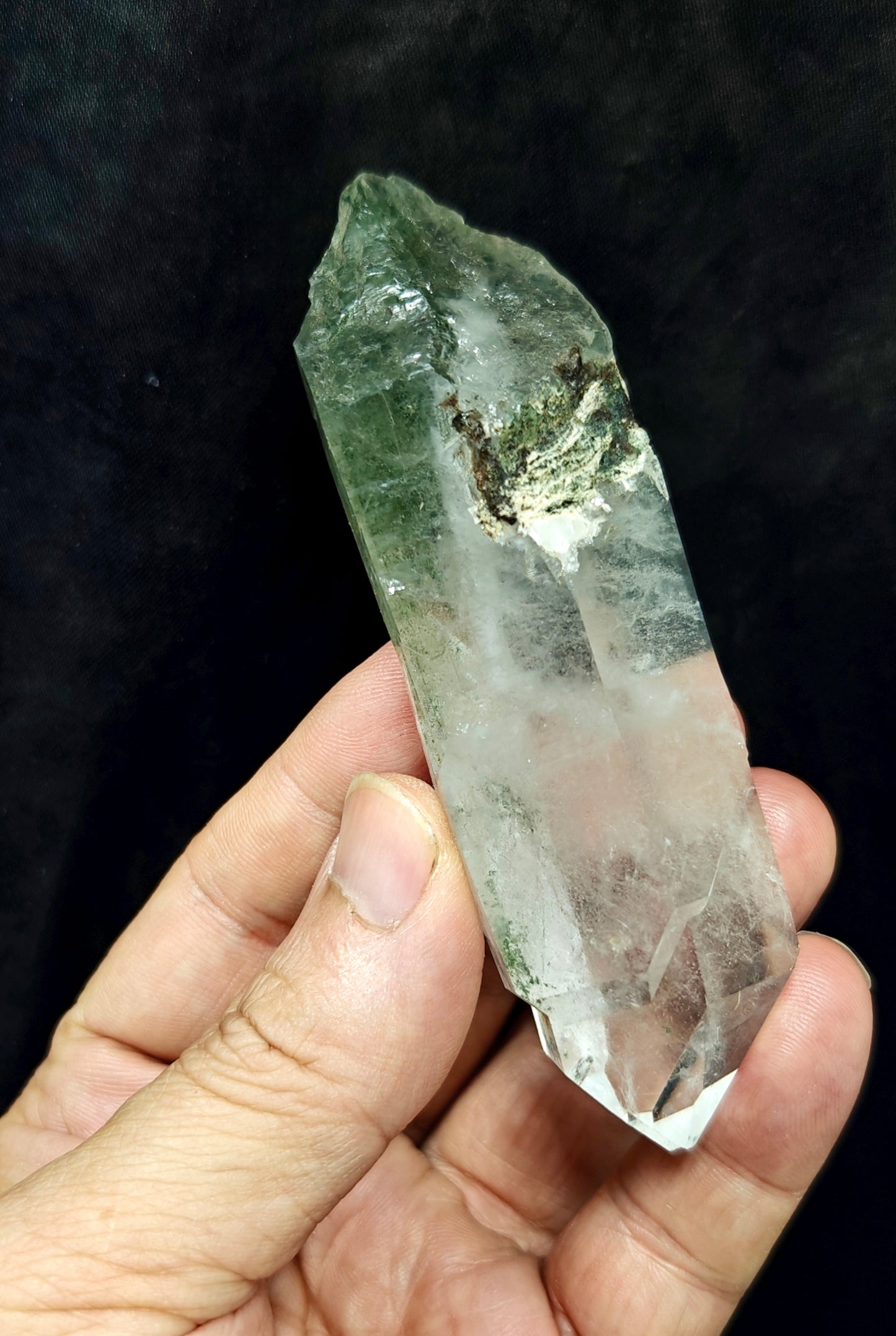 Natural terminated Chlorite Quartz 121 grams