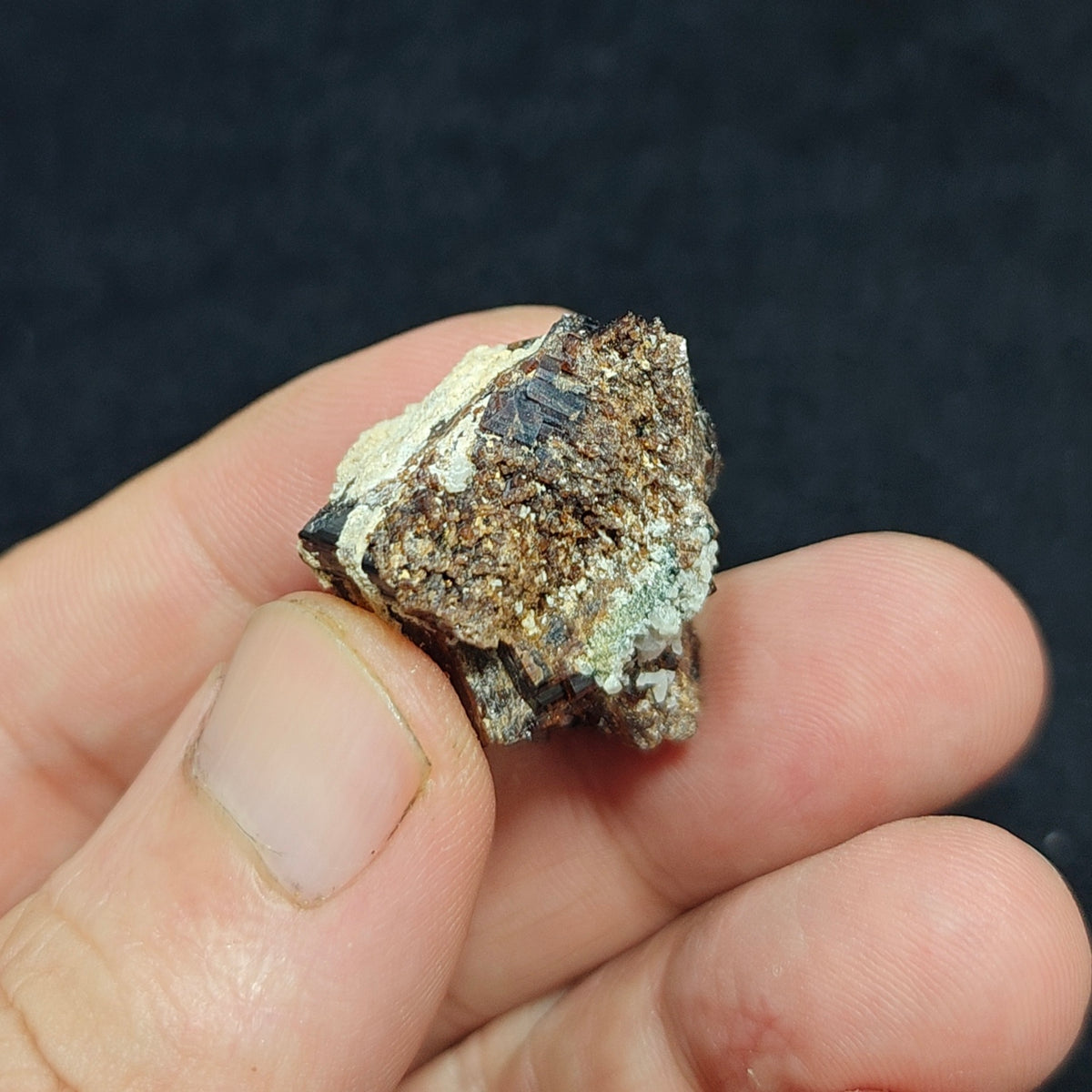 Natural dark brown Vesuvianite 19 grams