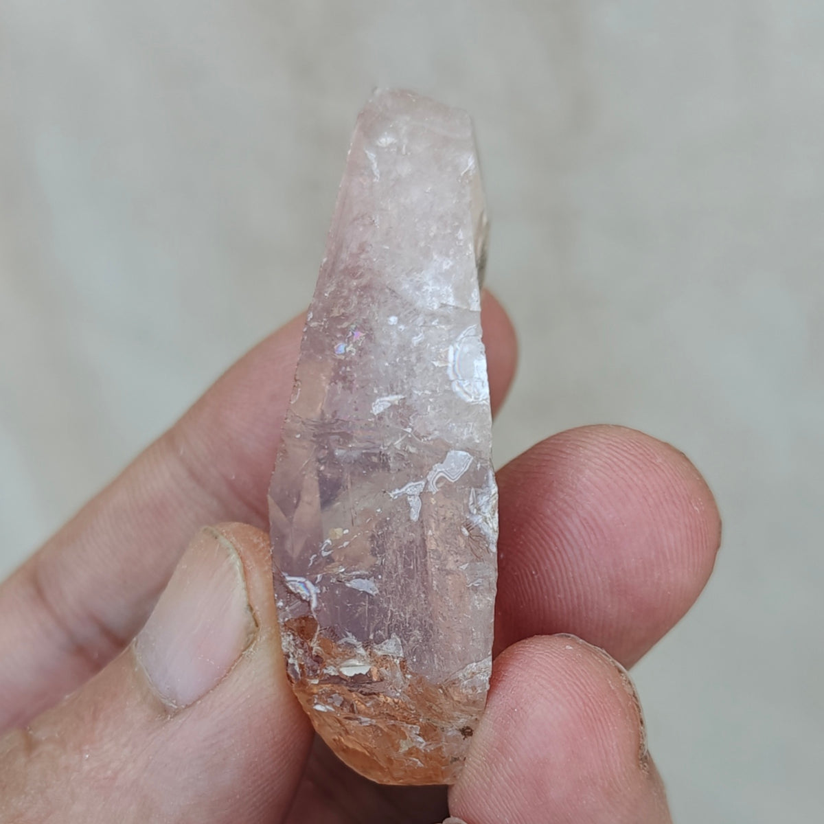 peach color Topaz crystal 32 grams