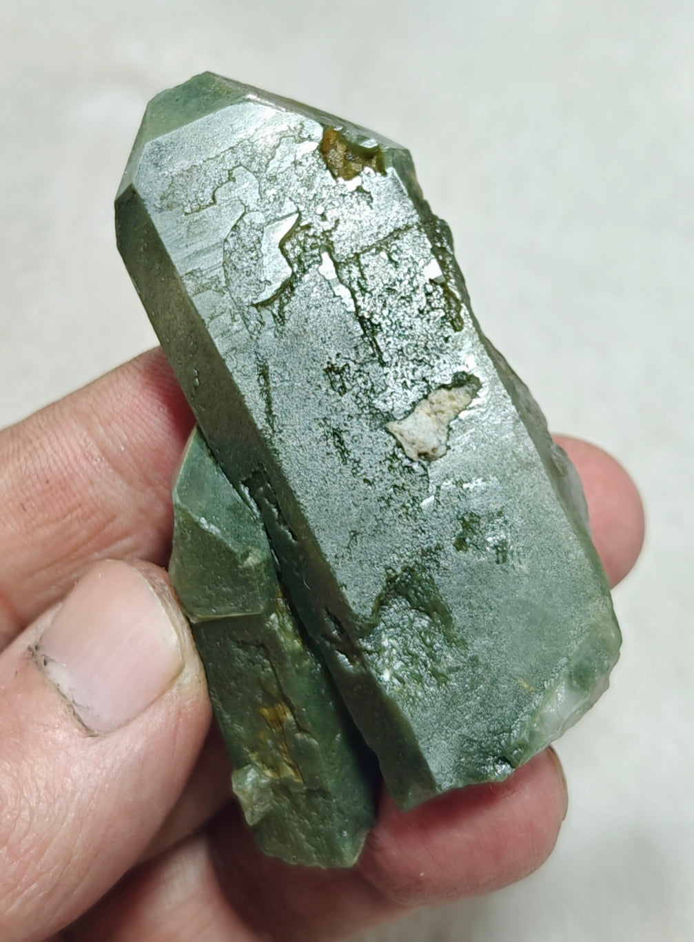 Chlorite quartz twin crystals 65 grams