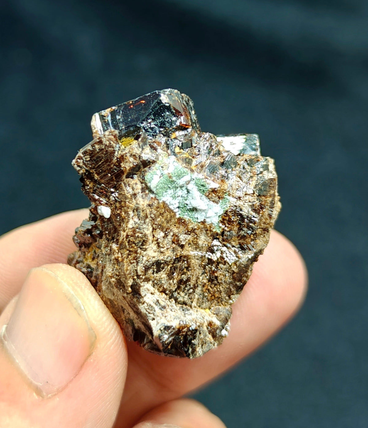 Natural lusterous crystal specimen of dark brown Vesuvianite 30g