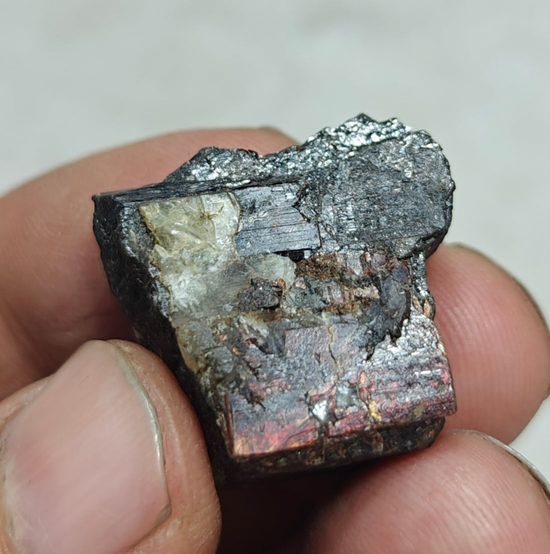 Natural mangano rare tantalite 29 grams