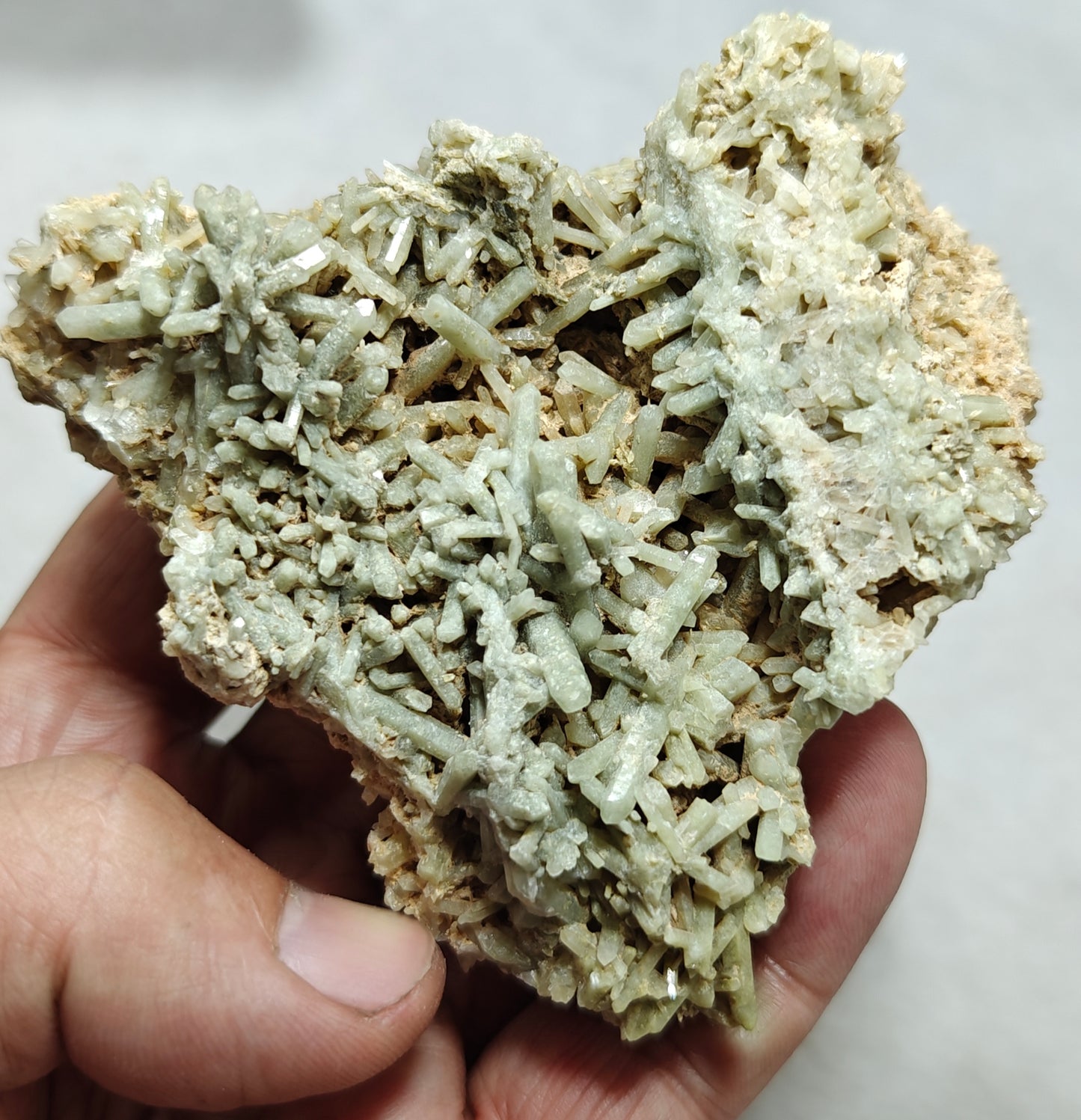 Chlorite Quartz crystals cluster 231 grams