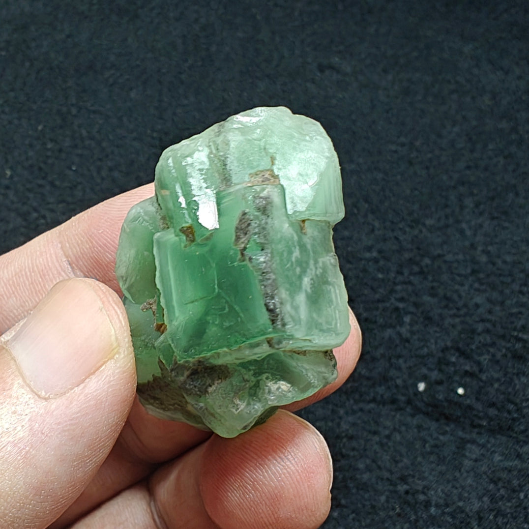 Natural green fluorite 39 grams