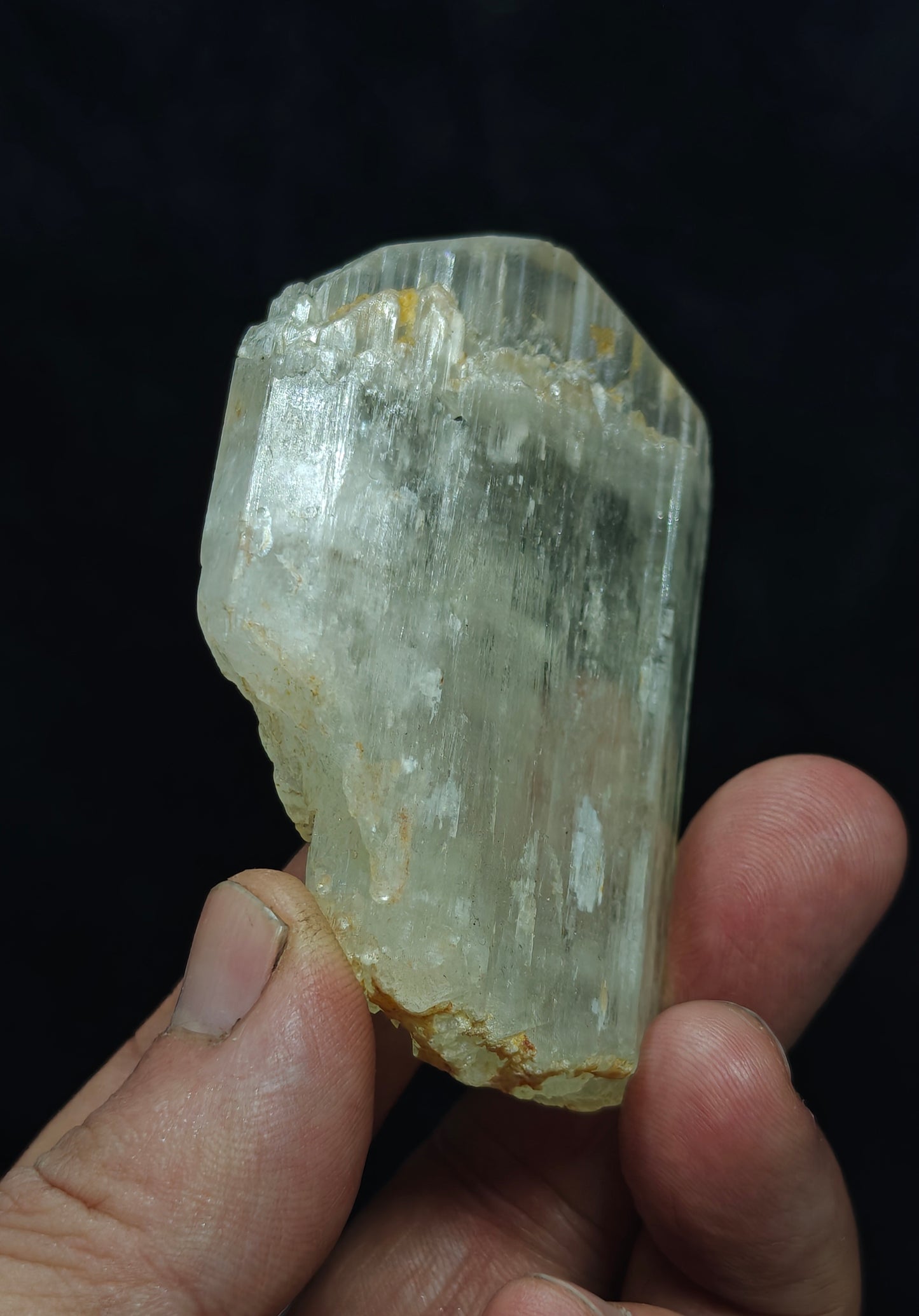 Natural spodumene crystal 105 grams