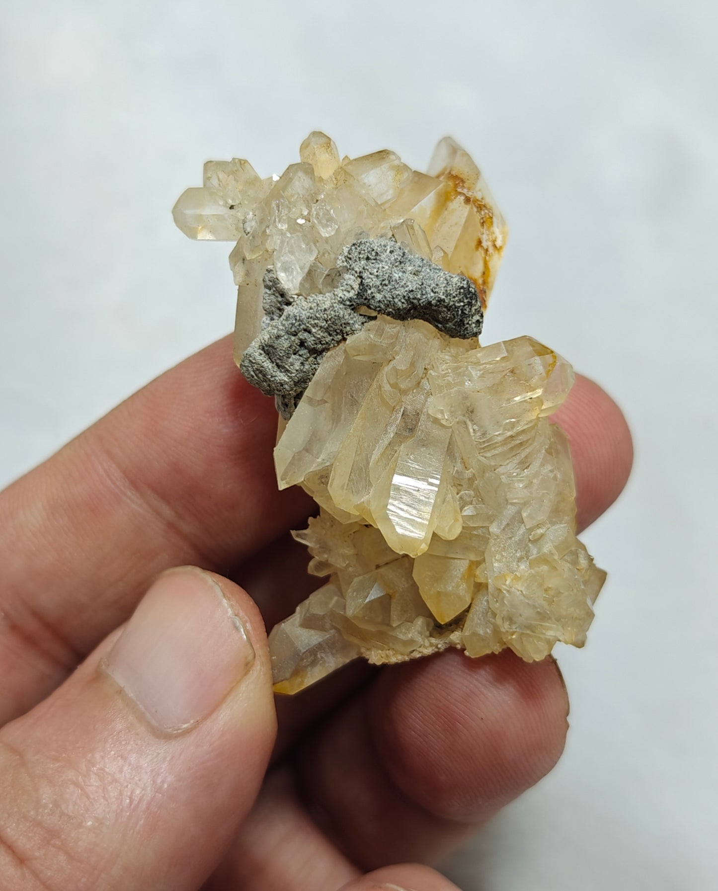 Natural iron included yellow faden quartz 26 grams