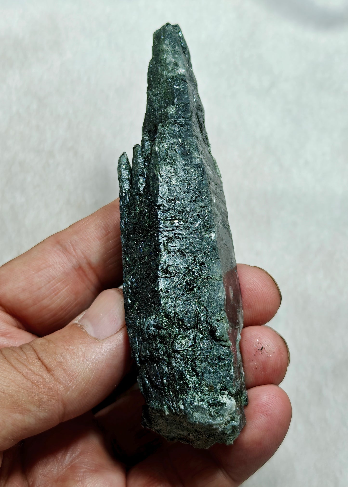 An Aesthetic Natural beautifully terminated Chlorite Quartz crystal specimen 128 grams