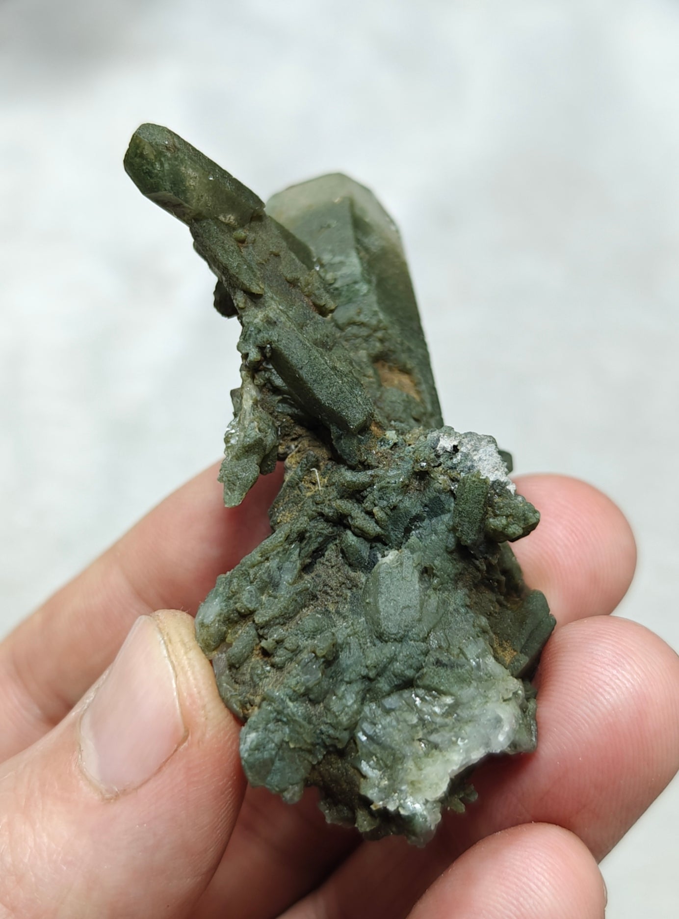 Natural Chlorite Quartz cluster 42 grams