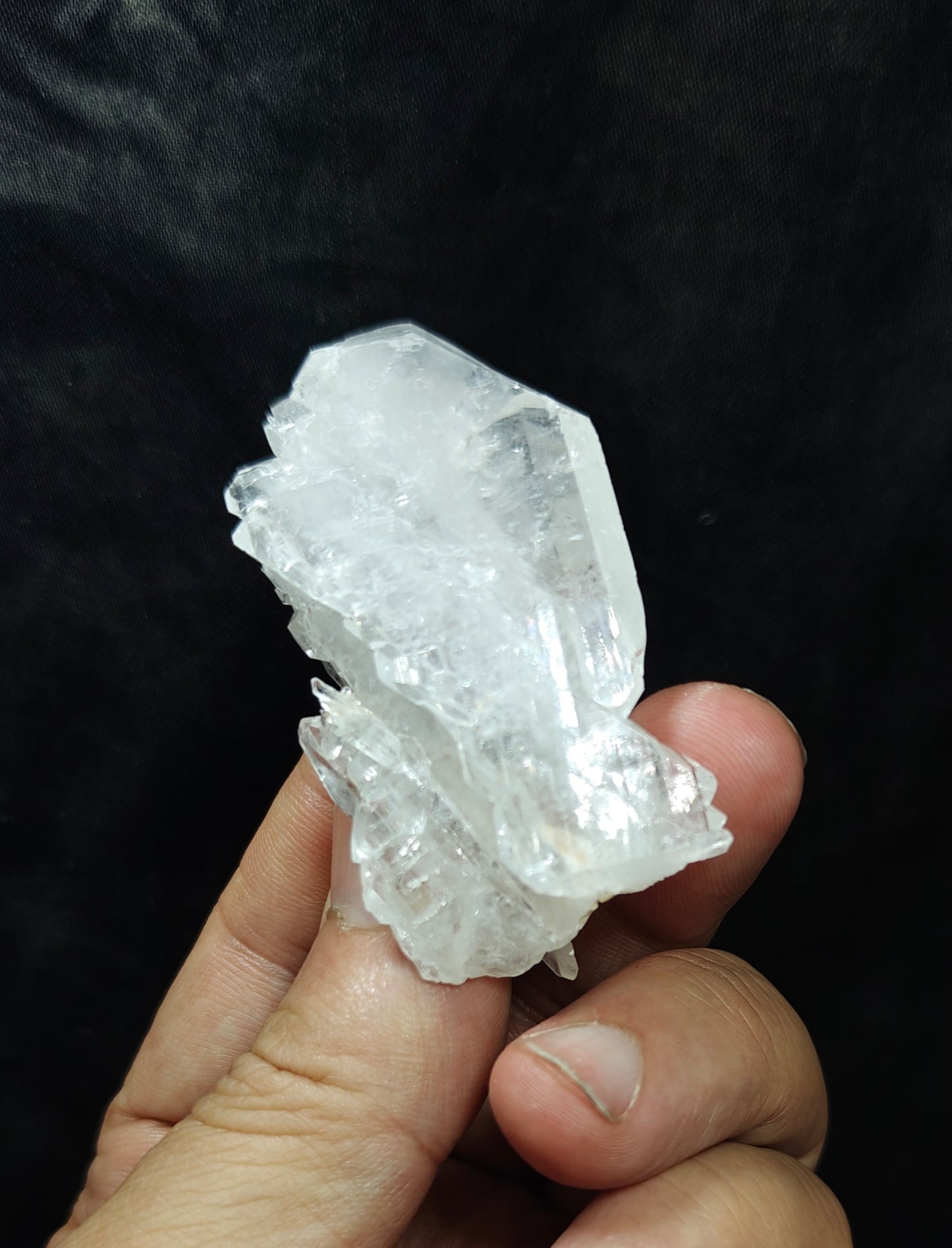 Faden Quartz crystals specimen 44 grams