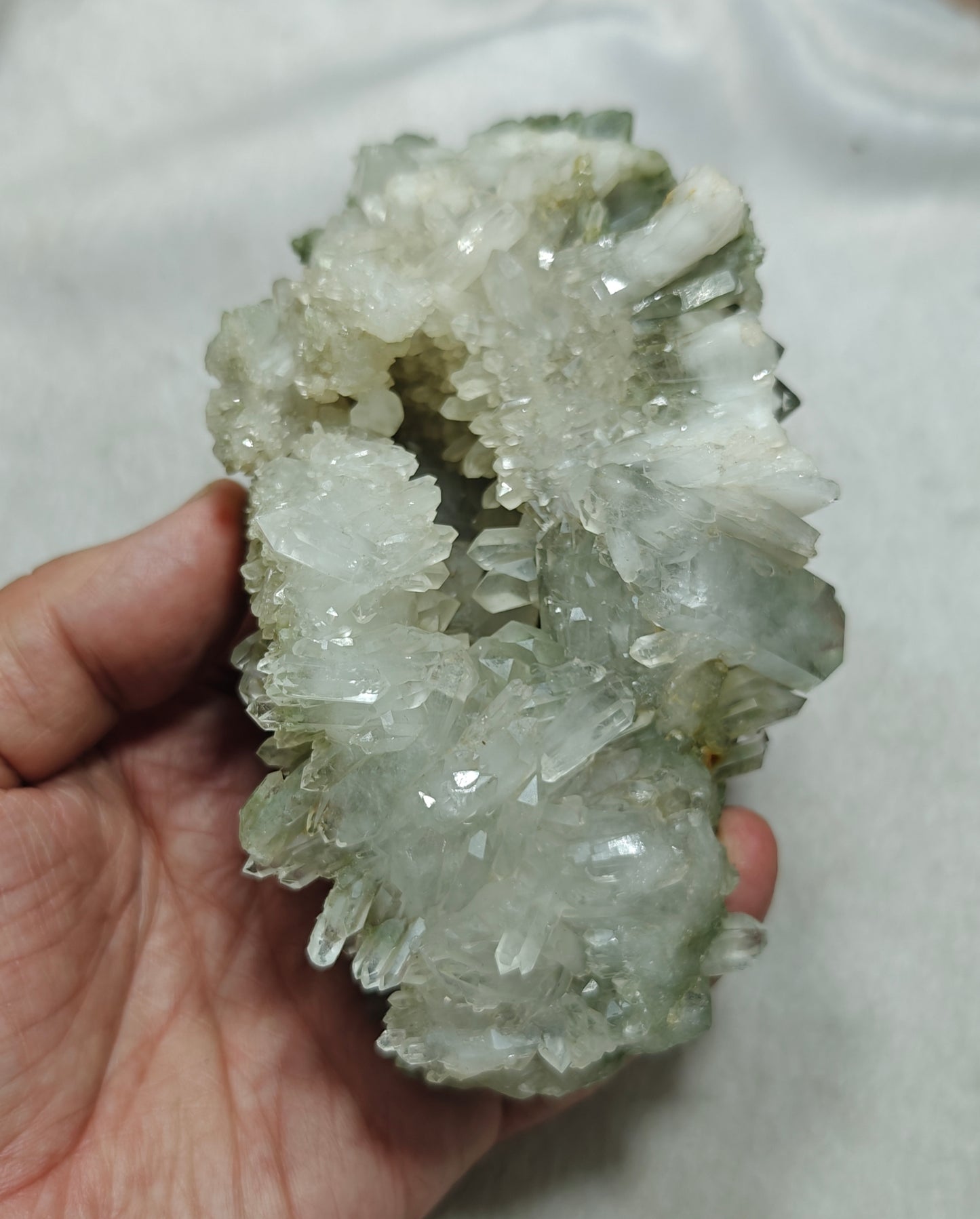 Chlorite Quartz crystals cluster 577 grams